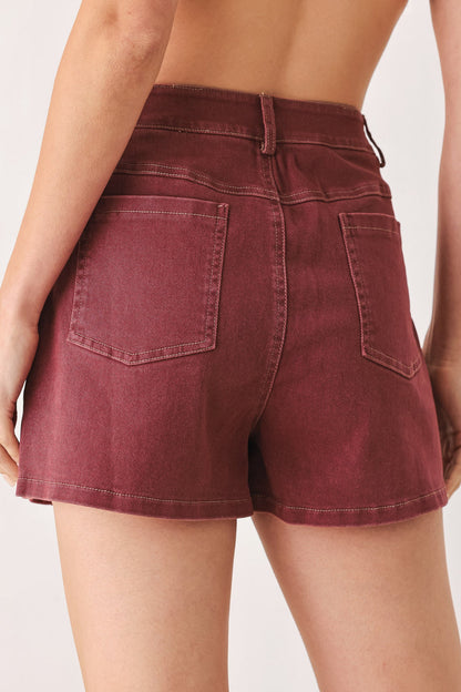 WILD RASPBERRY WOVEN SKORT