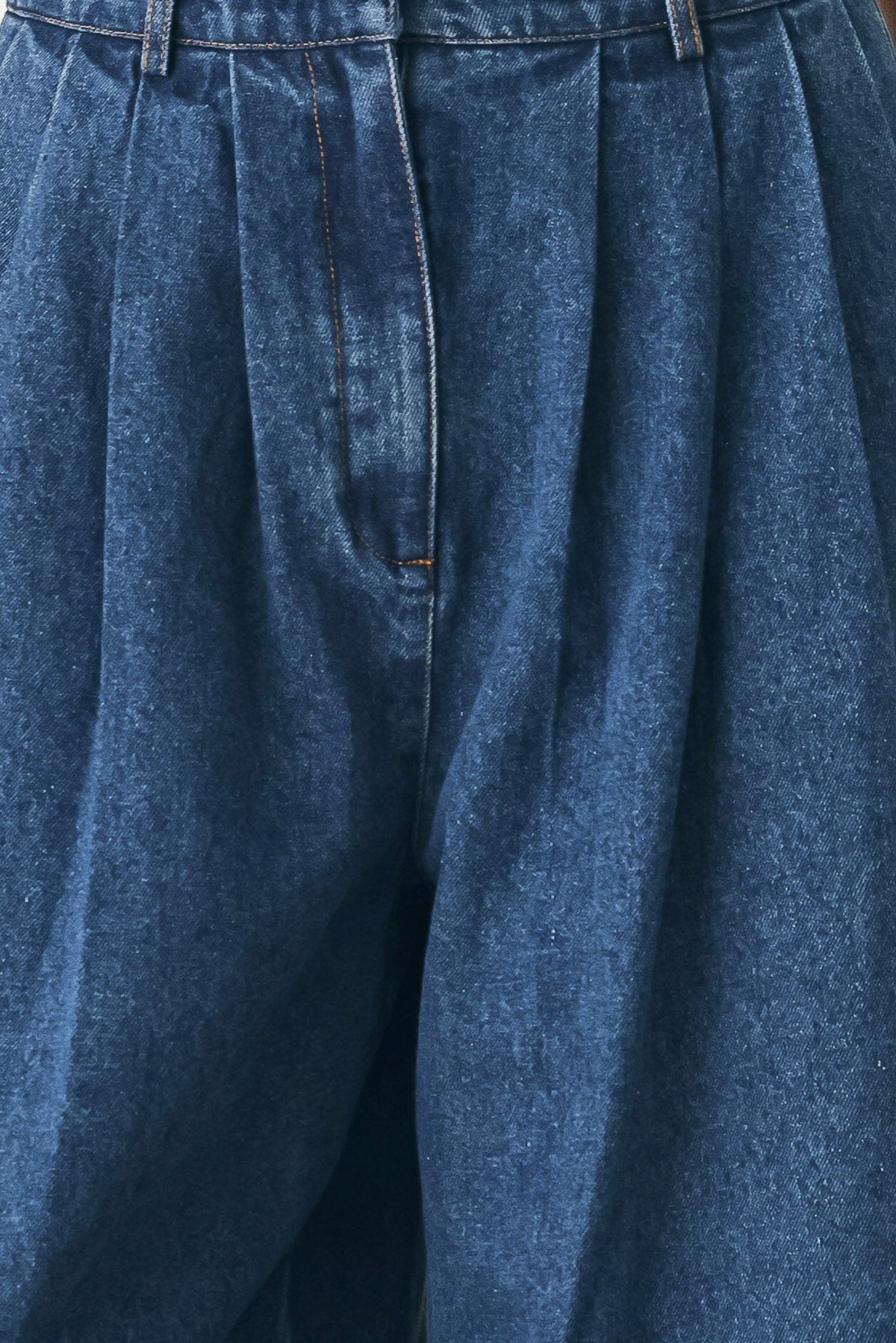 PANTALONES ANCHOS DE MEZCLILLA PLISADOS BLUE ECHO