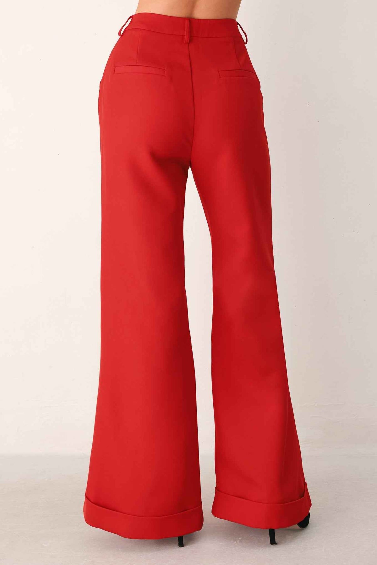 MAKE AN ENTRANCE FLARE PANTS