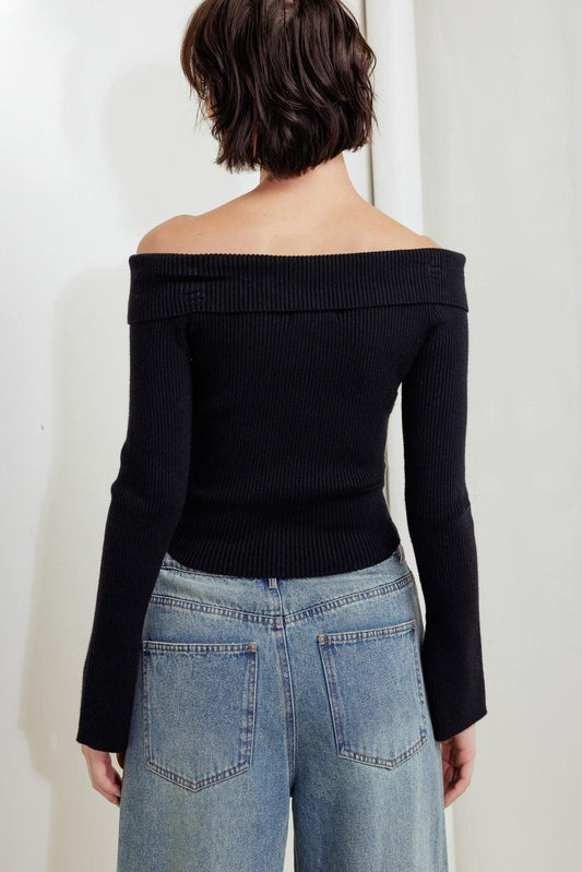 CHANGE OF PACE SWEATER TOP