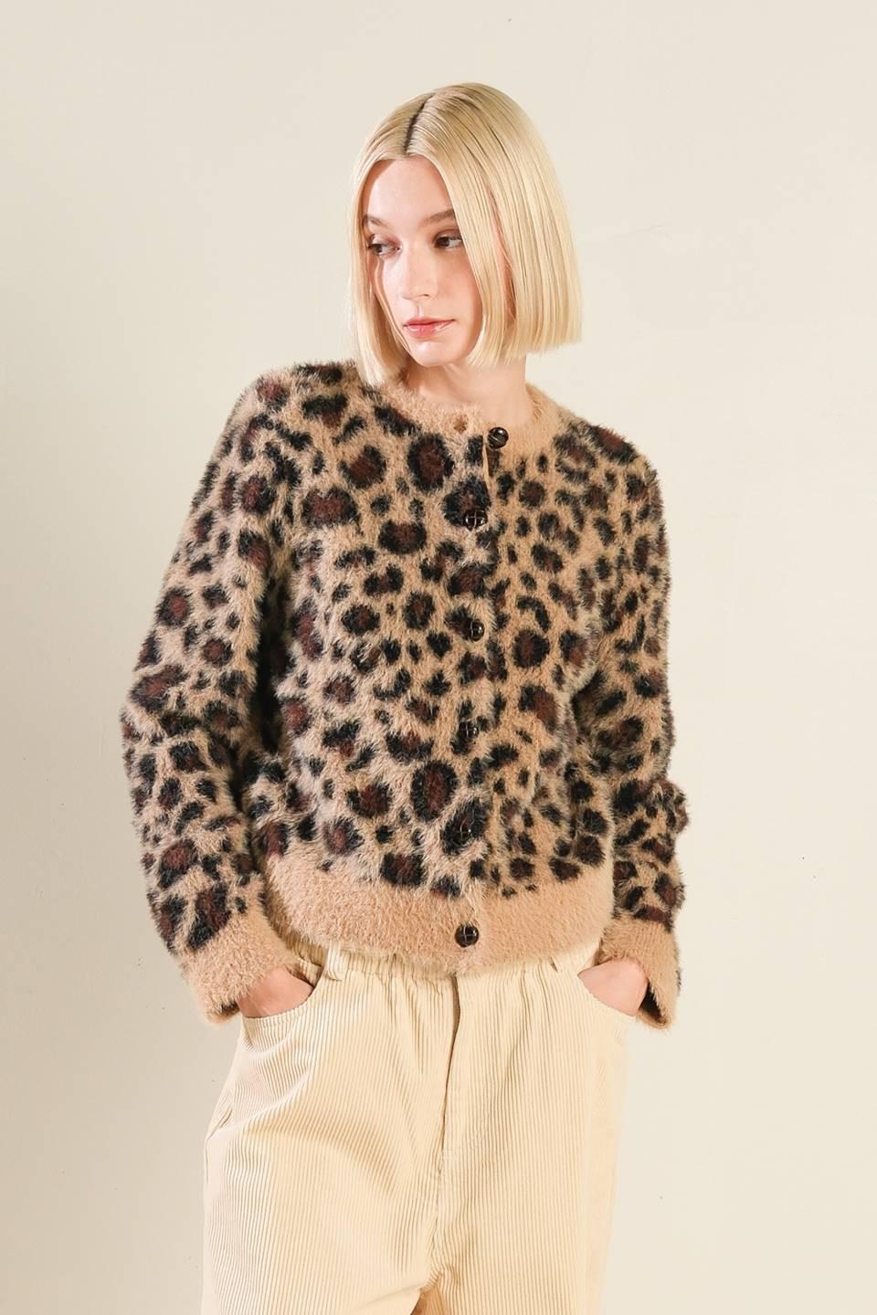 TEJIENDO CARDIGAN DE AMOR