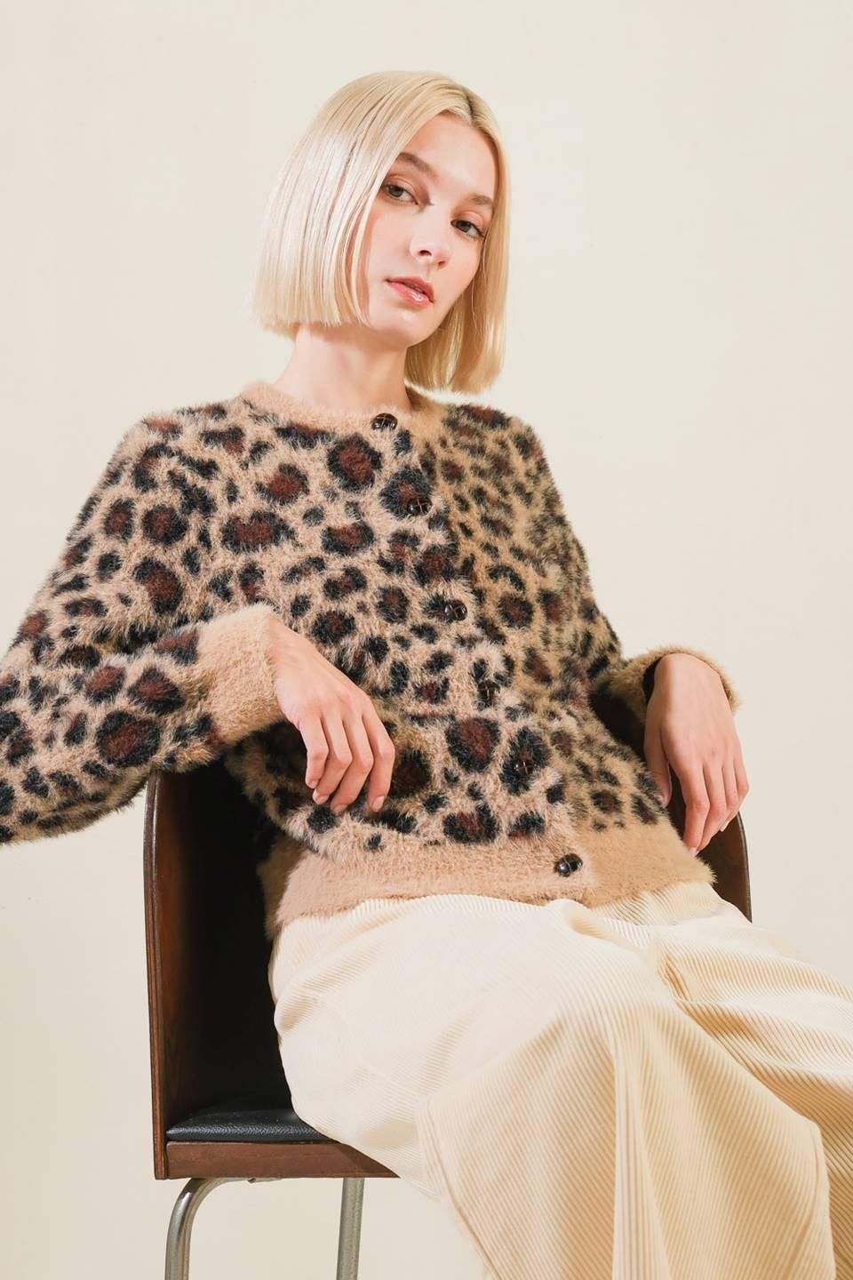 TEJIENDO CARDIGAN DE AMOR