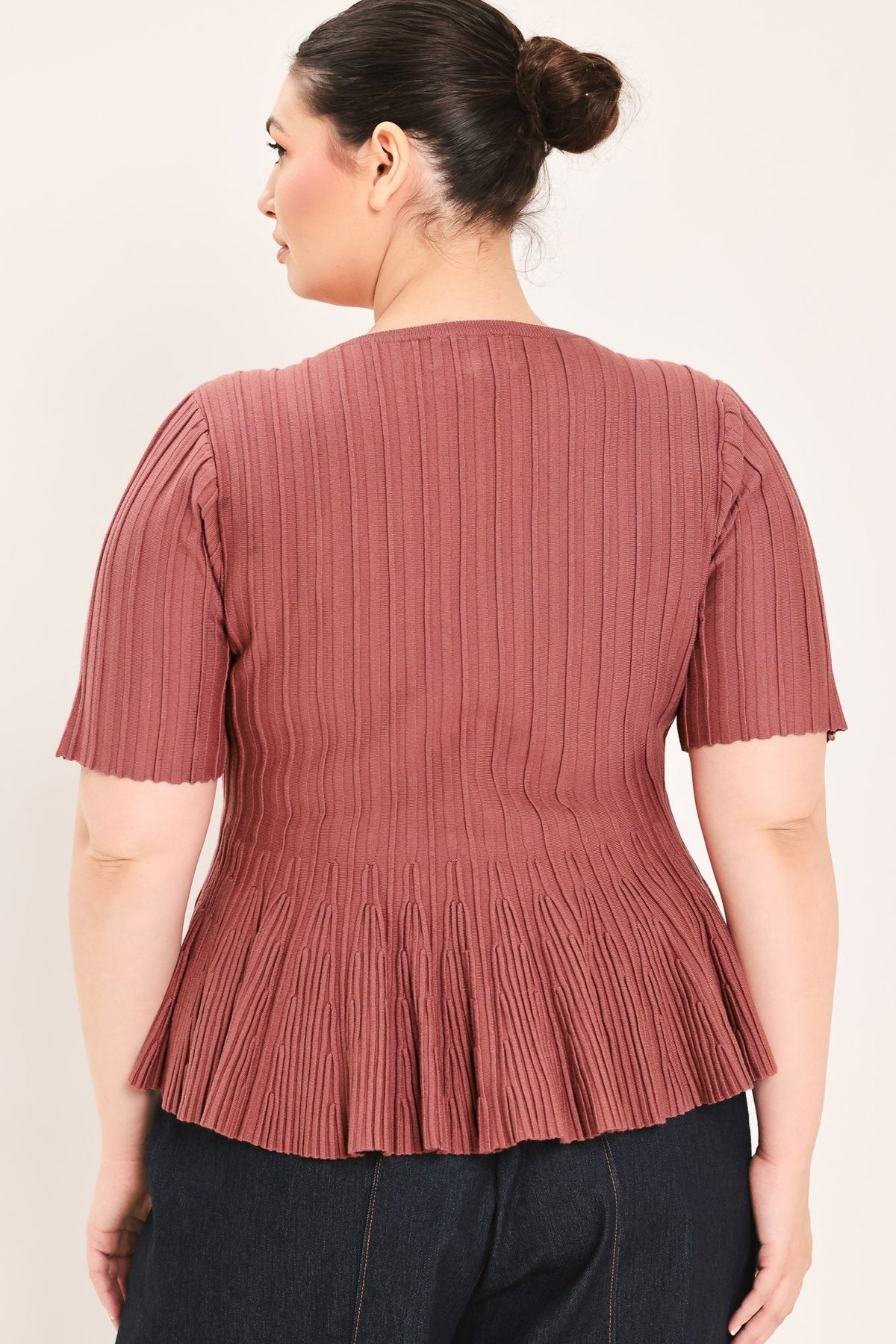 TOP DE PUNTO TIPO SWEATER "SOFT GIRL"