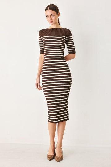 BROWN/WHITE