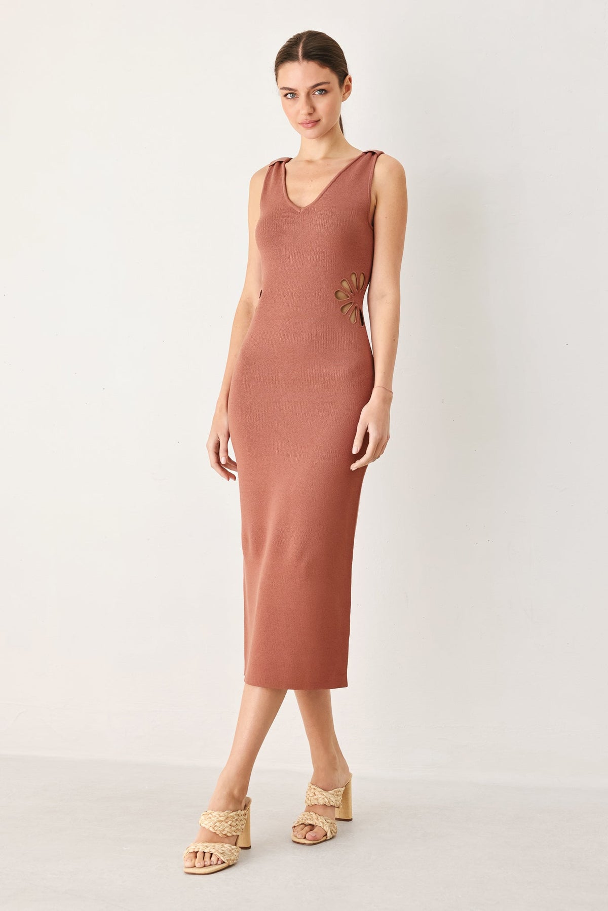 VESTIDO MIDI DE PUNTO MODERN BLOOM