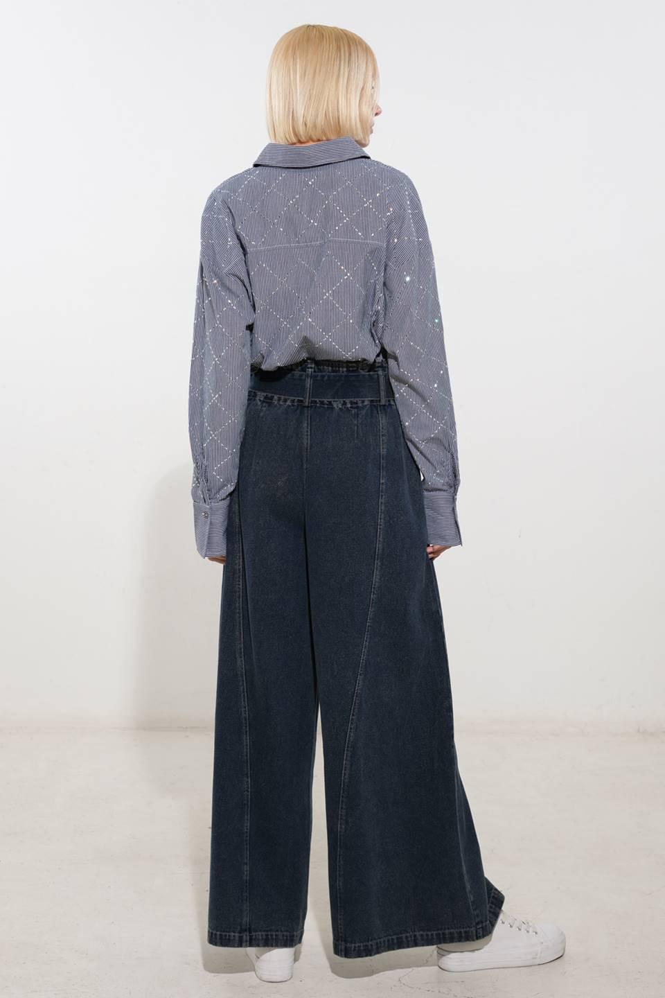 TOP TEJIDO DE ASPECTO ELEGANTE