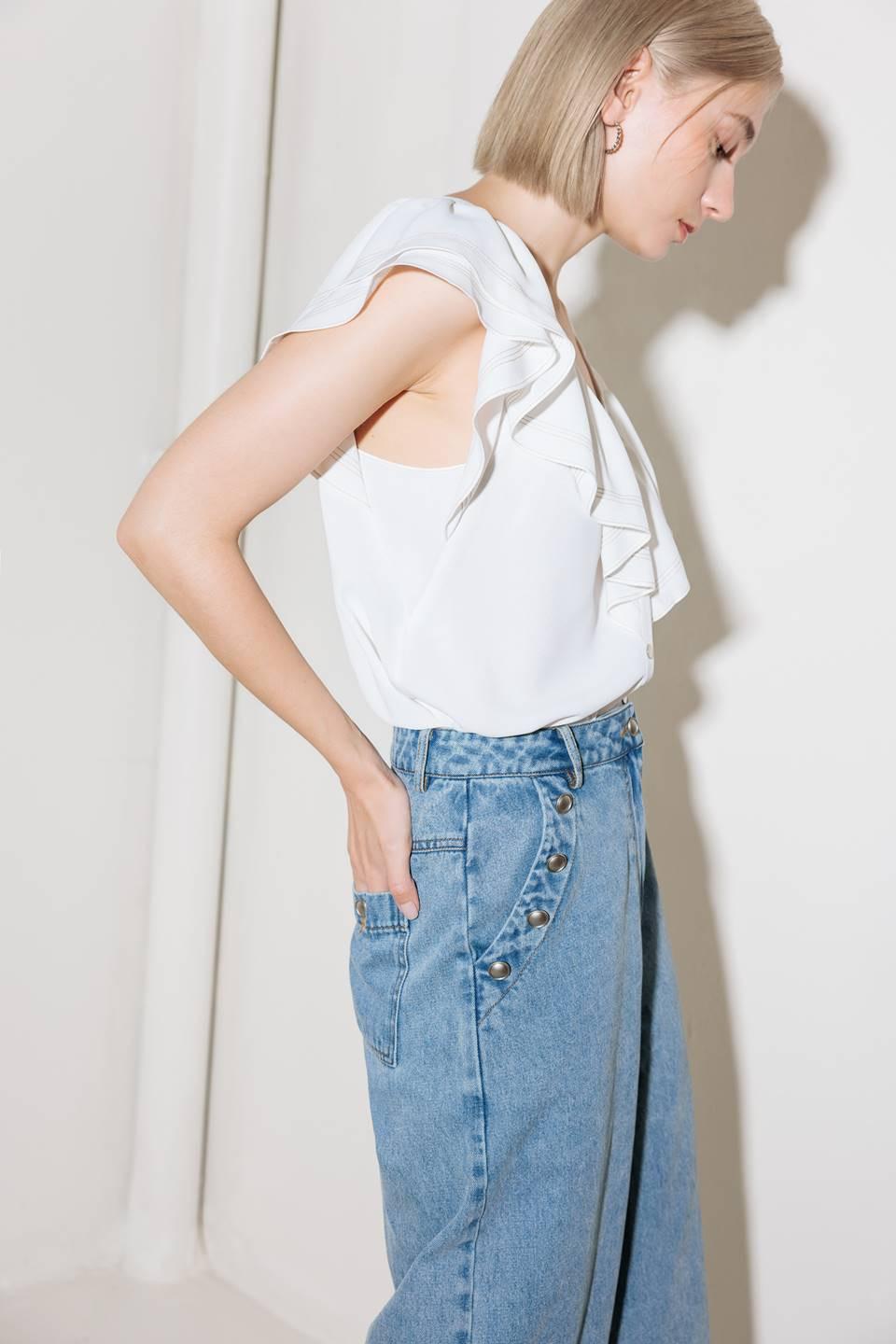 TOP TEJIDO BLANCO CRUDO PARA ROMANCE