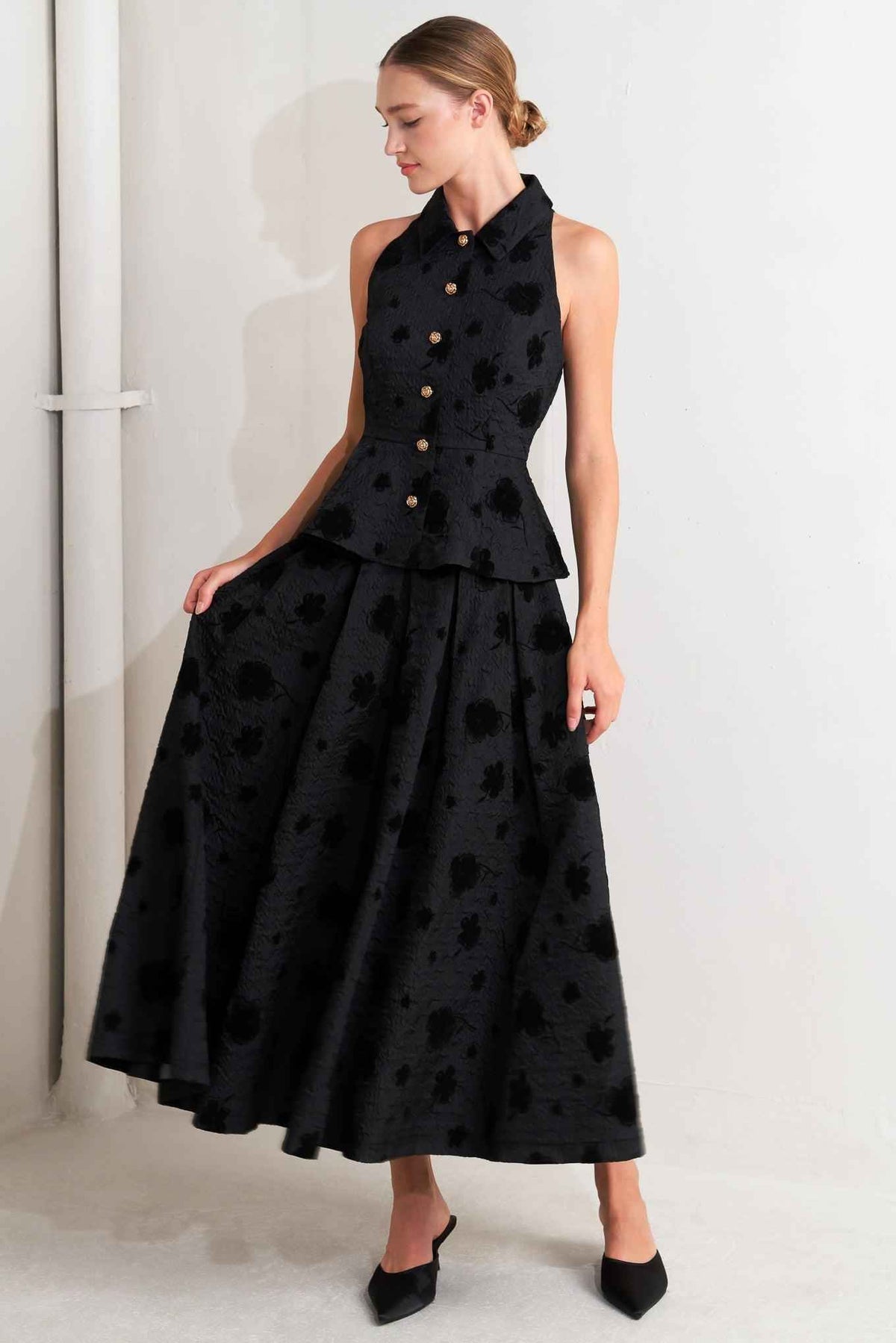 NOIR BLOOMING ROMANCE WOVEN TOP