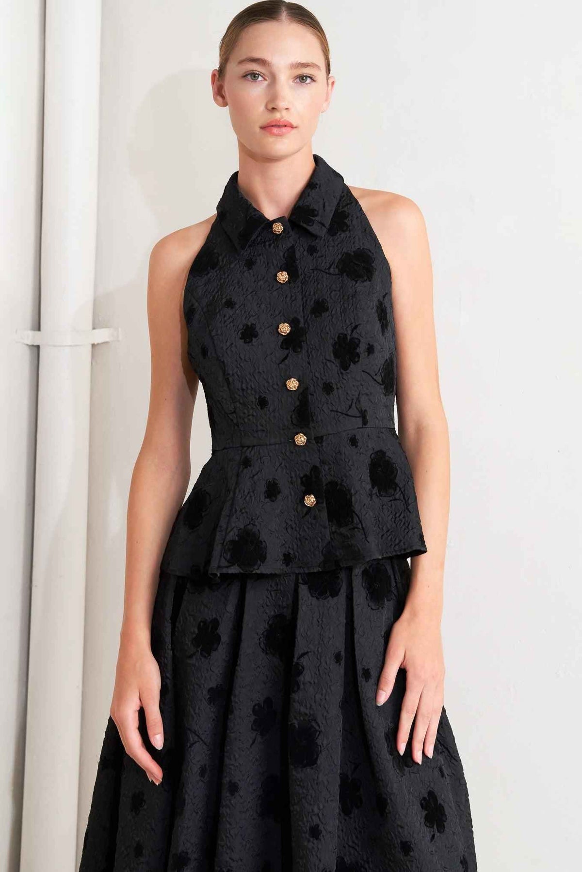 NOIR BLOOMING ROMANCE WOVEN TOP
