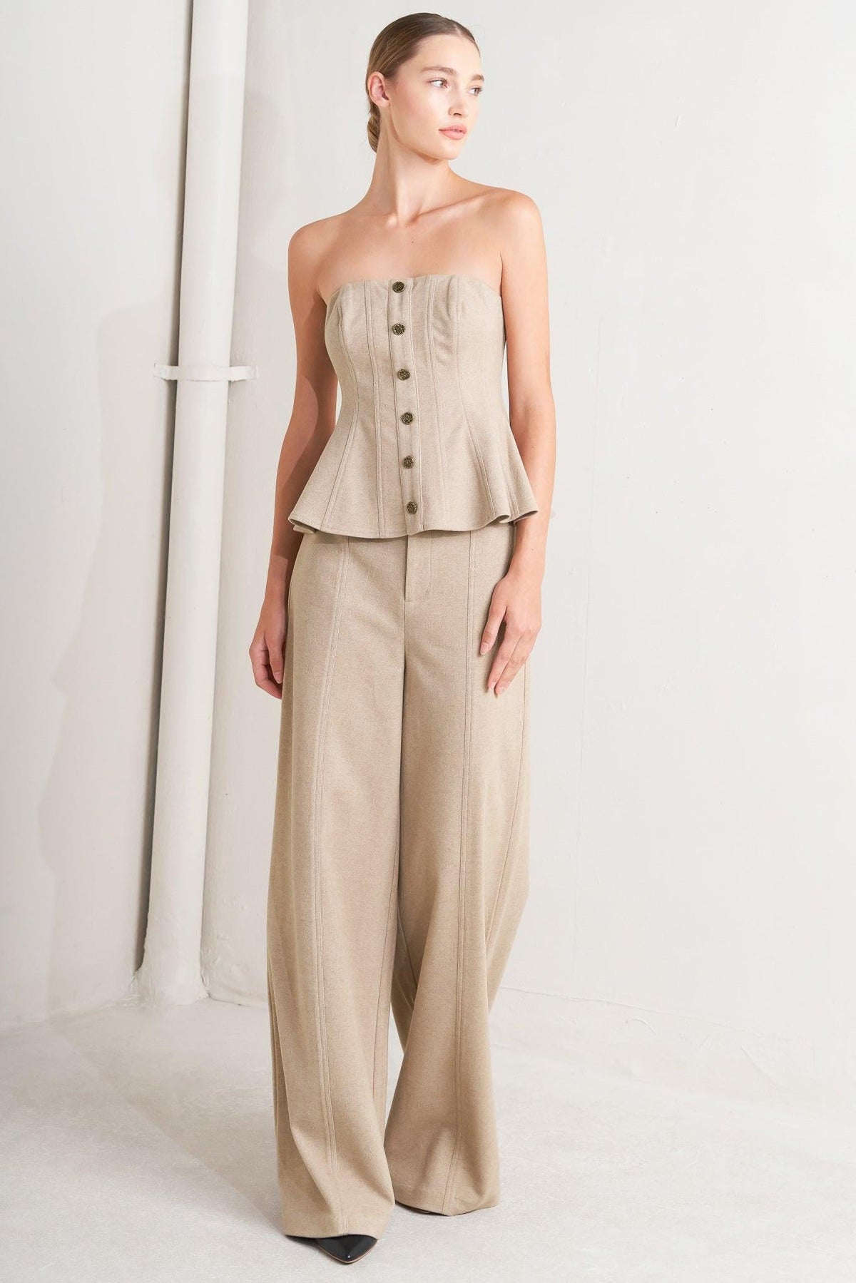 TOP DE PUNTO CON CORSET MODERNO COLOR MOCA