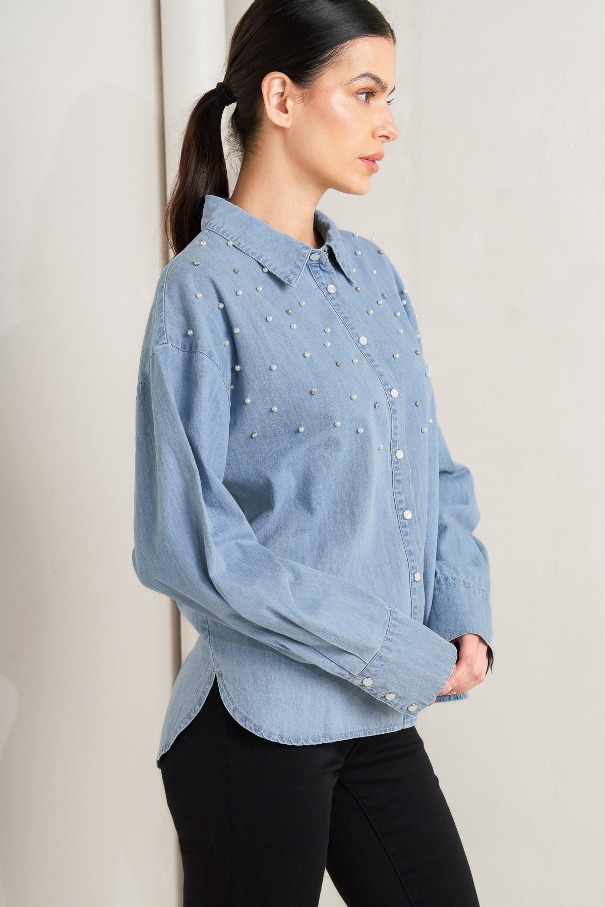 CAMISA LIGERA DE SASTRERÍA DINÁMICA