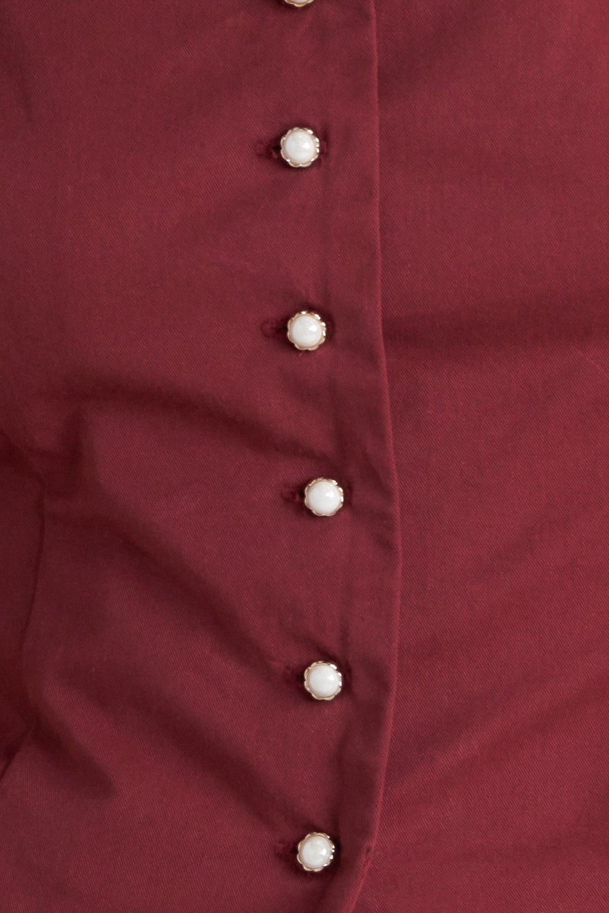 AMOUR SCALLOP WOVEN TOP