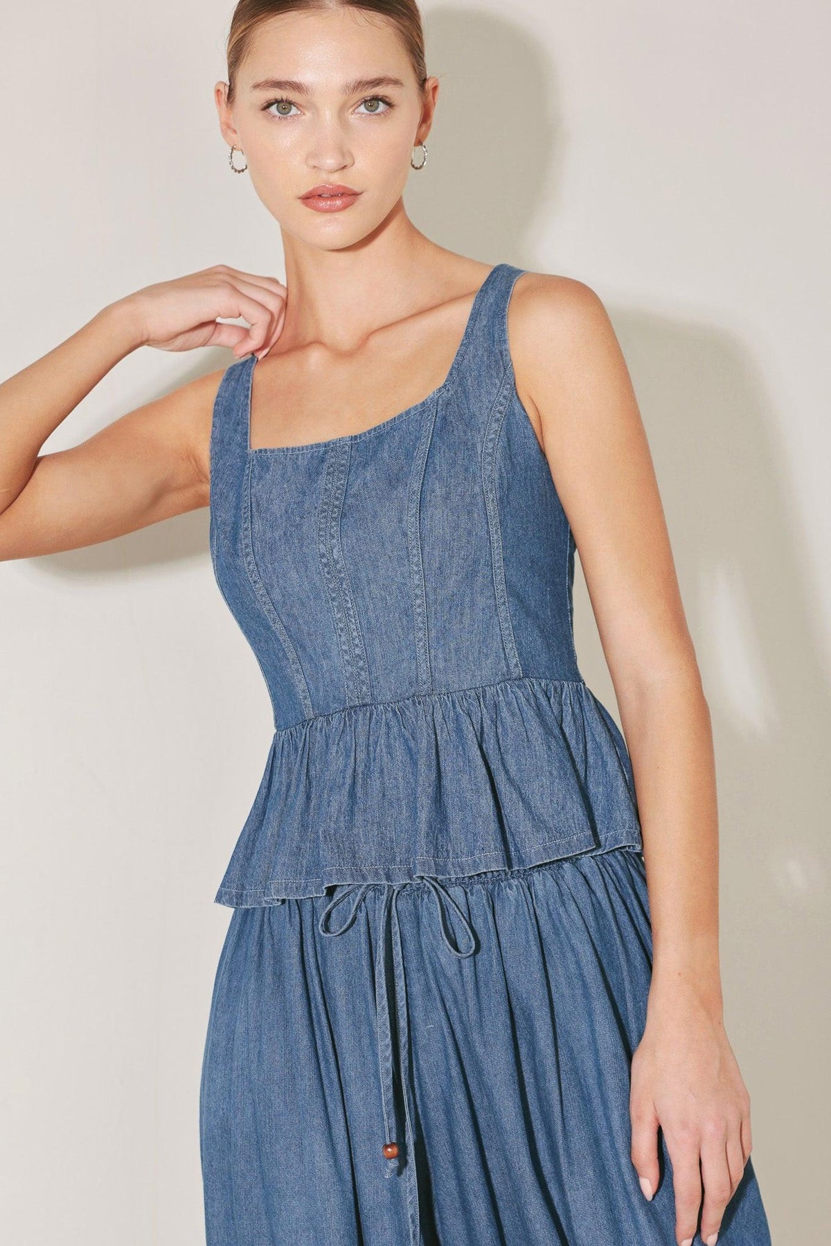 TOP DE TEJIDO PLANO SOFT REBEL VOLUME