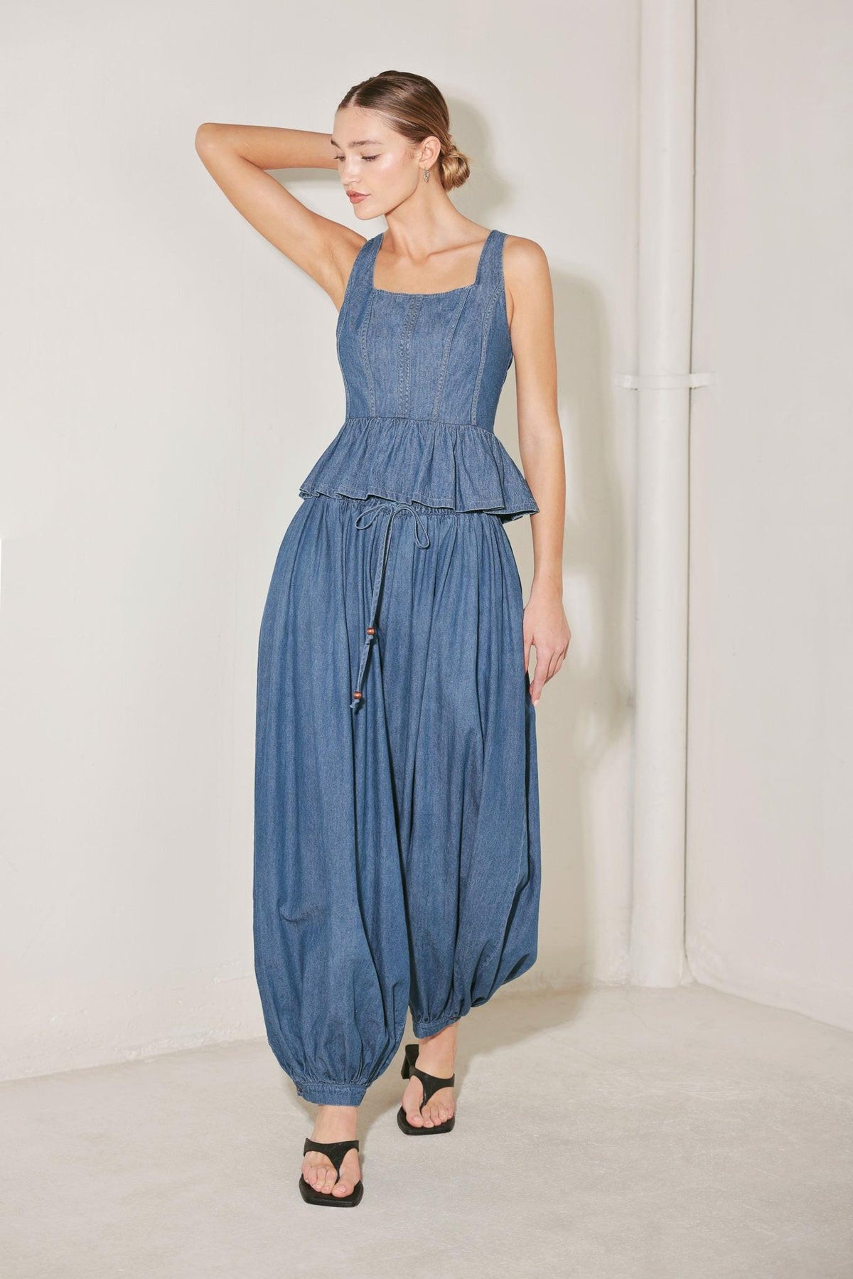 TOP DE TEJIDO PLANO SOFT REBEL VOLUME