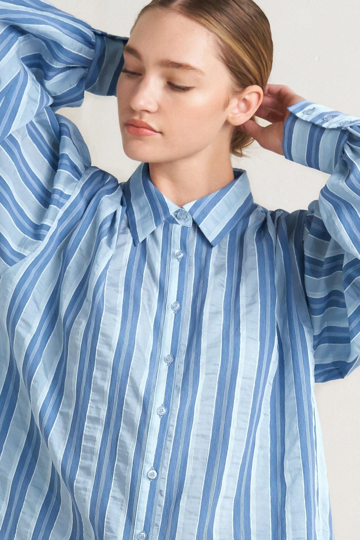 POLISHED DAY WOVEN TOP