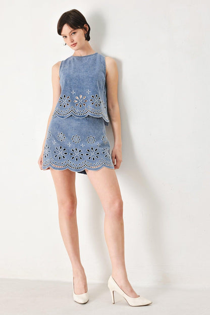 FLORAL LOVE DENIM TOP