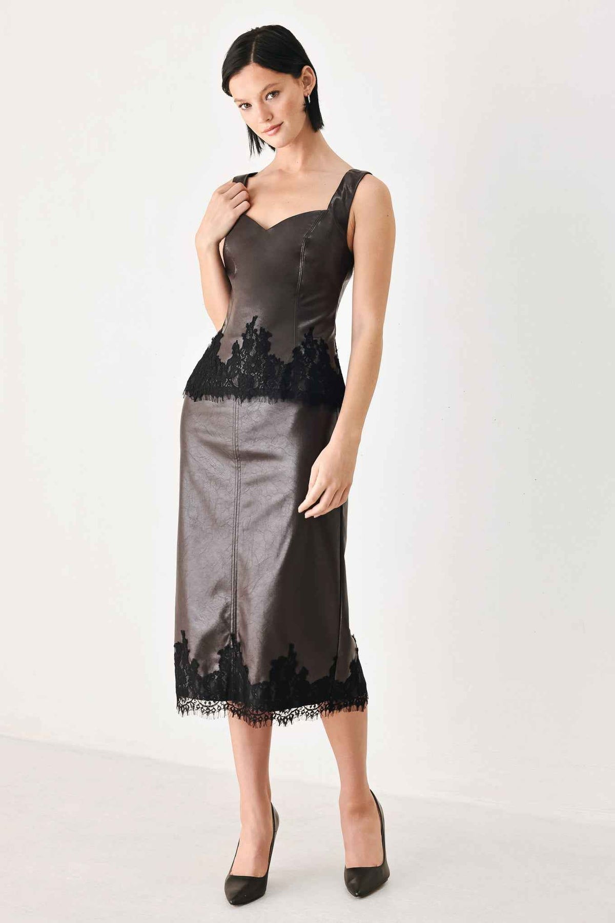 LACE AFTER DARK SWEETHEART FAUX LEATHER TOP