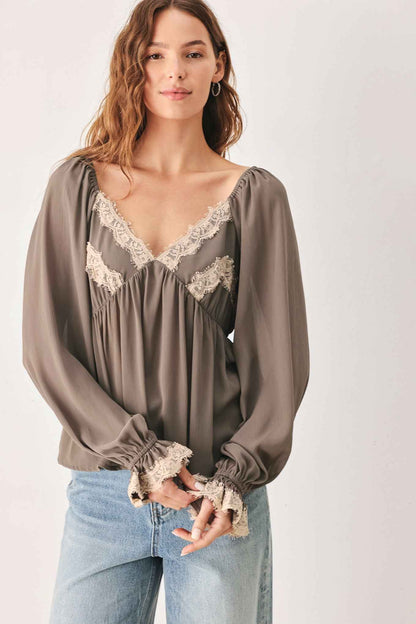 GREIGE ROMANTIC LACE-TRIM WOVEN TOP