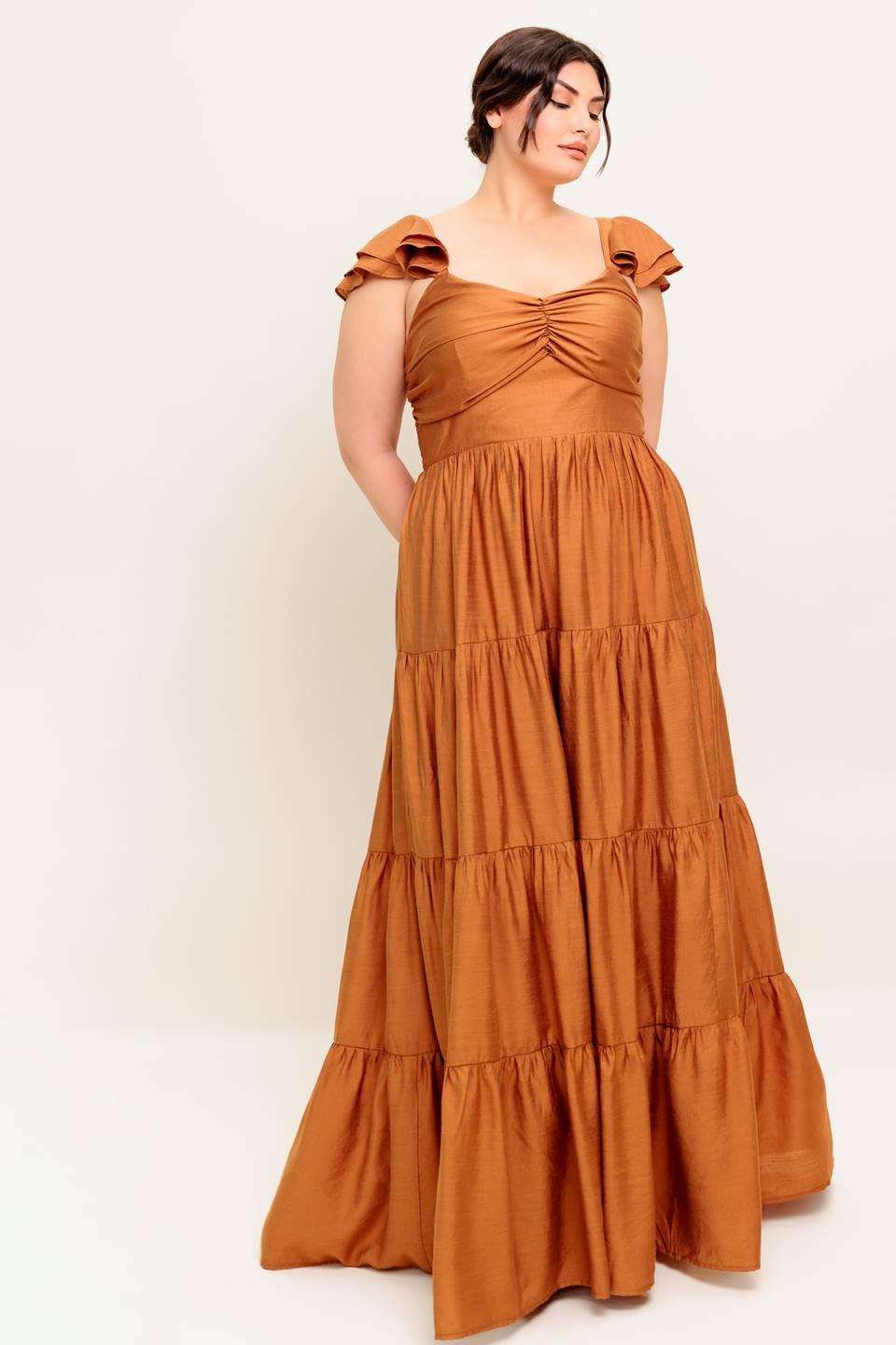 VESTIDO MAXI TEJIDO COLOR ÓXIDO LECHE DE VERANO
