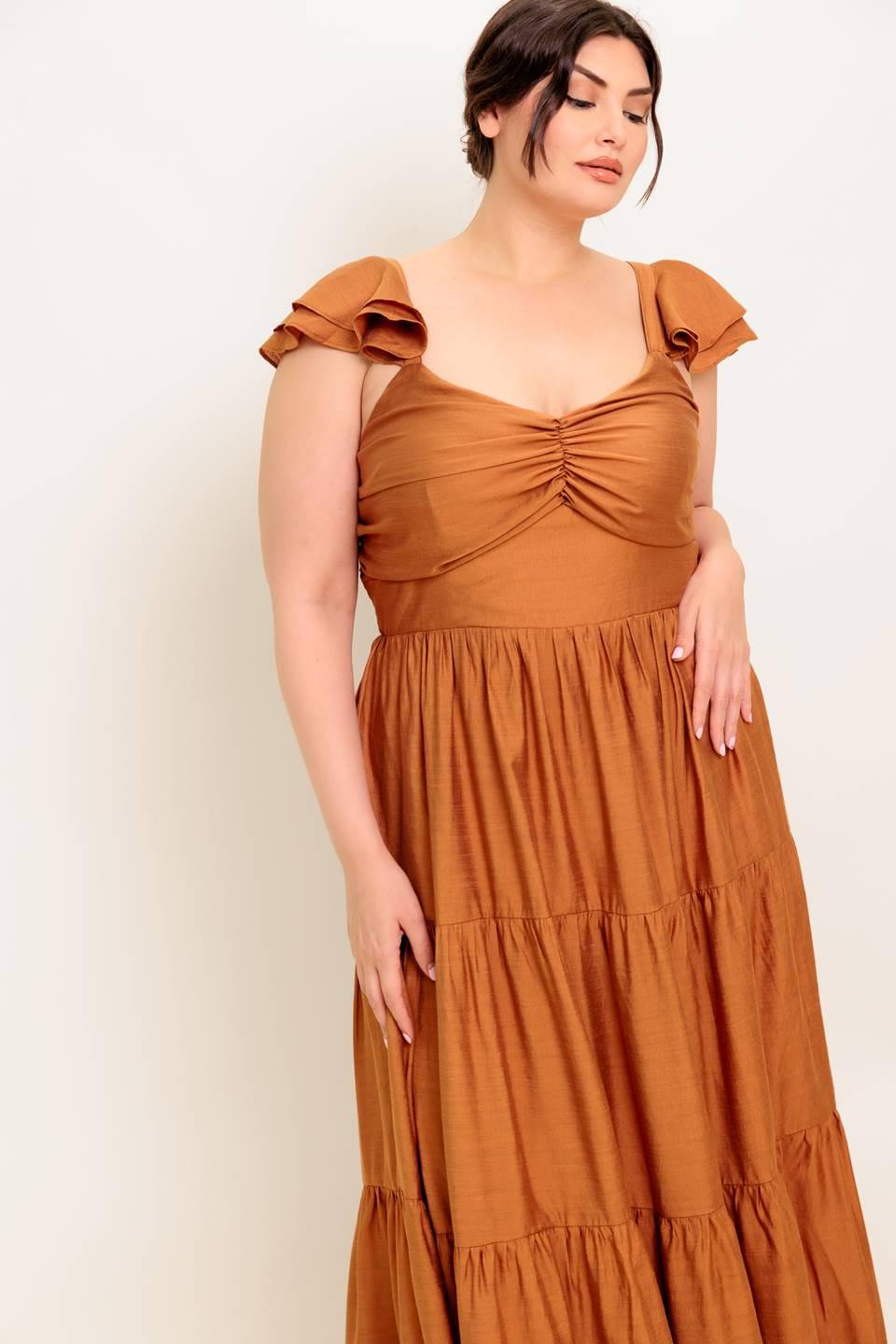 VESTIDO MAXI TEJIDO COLOR ÓXIDO LECHE DE VERANO