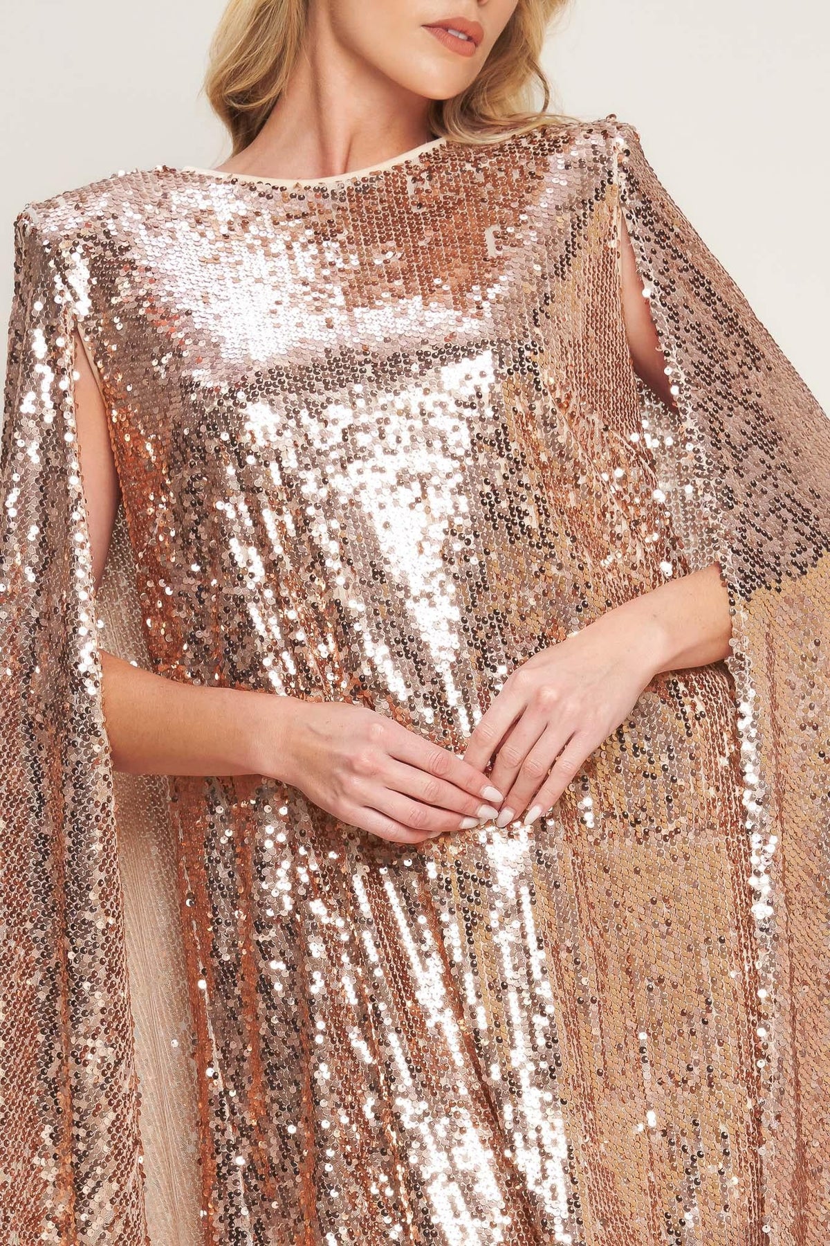 VESTIDO MINI DE LENTEJUELAS TRATAMIENTO ESPECIAL