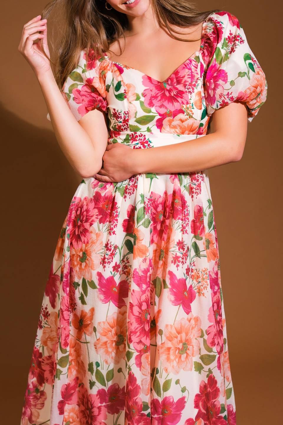 VESTIDO MIDI TEJIDO DE ENSUEÑO FLORAL