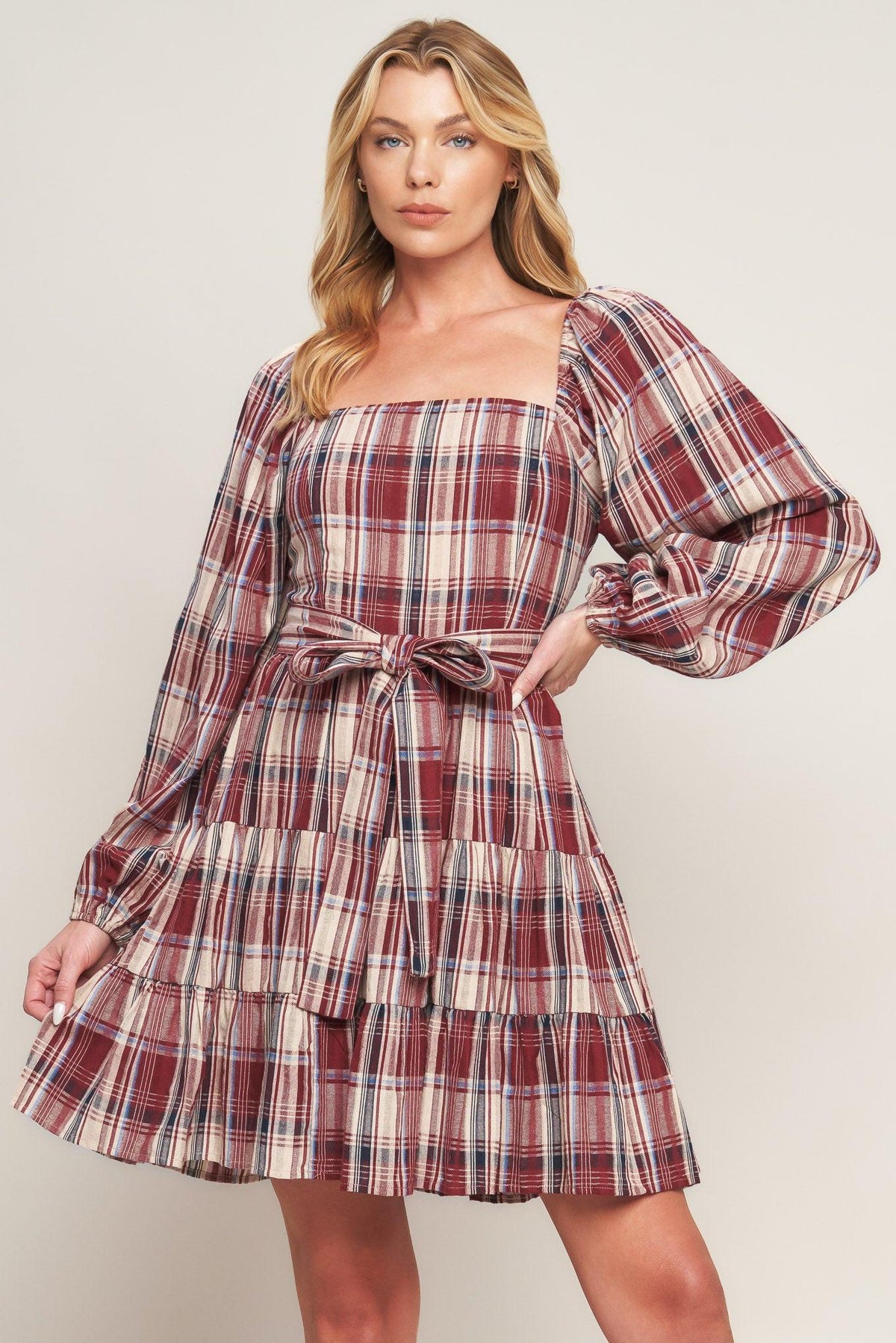 VESTIDO CORTO A CUADROS HONEY HUG