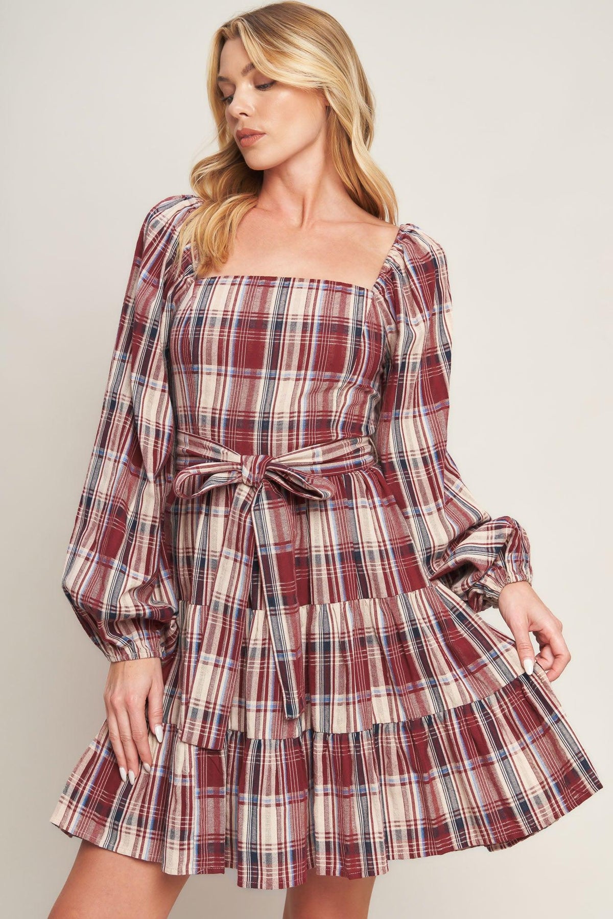 VESTIDO CORTO A CUADROS HONEY HUG