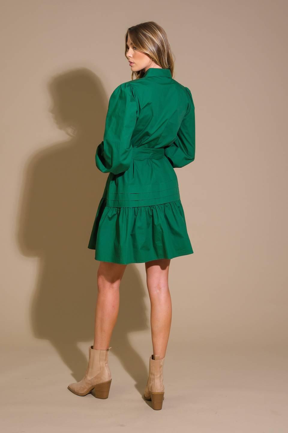 MINIVESTIDO TEJIDO CON POSE ESTÉTICA