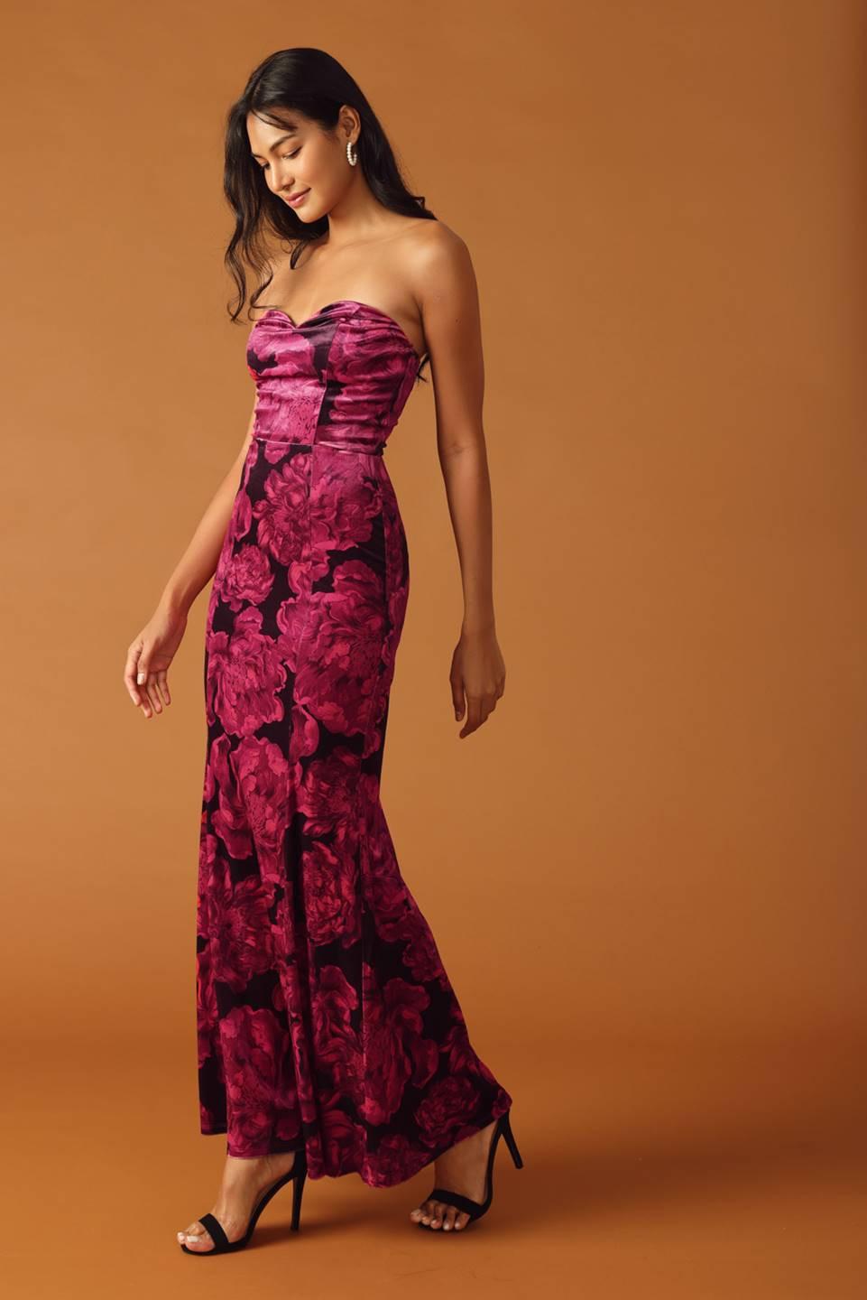 VESTIDO MAXI DE TERCIOPELO "FALLING INTO PLACE"