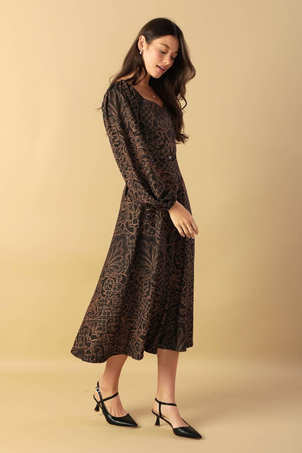 VESTIDO MIDI TEJIDO DE ENCANTO RÚSTICO