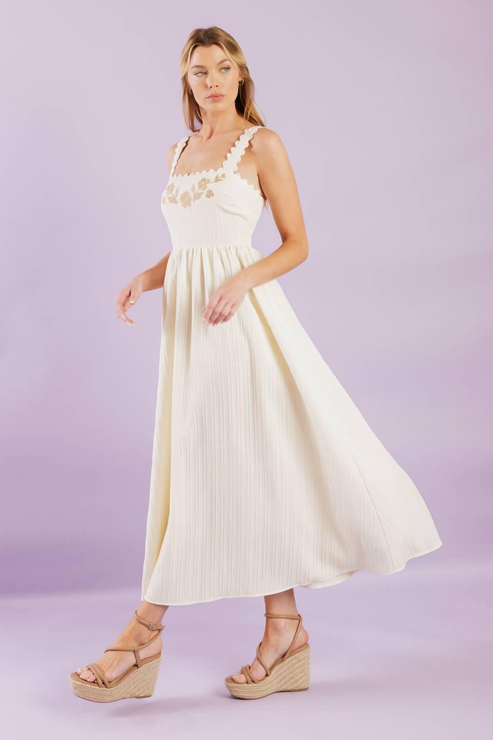 VESTIDO MIDI TEJIDO CREMA TOTAL CRUSH