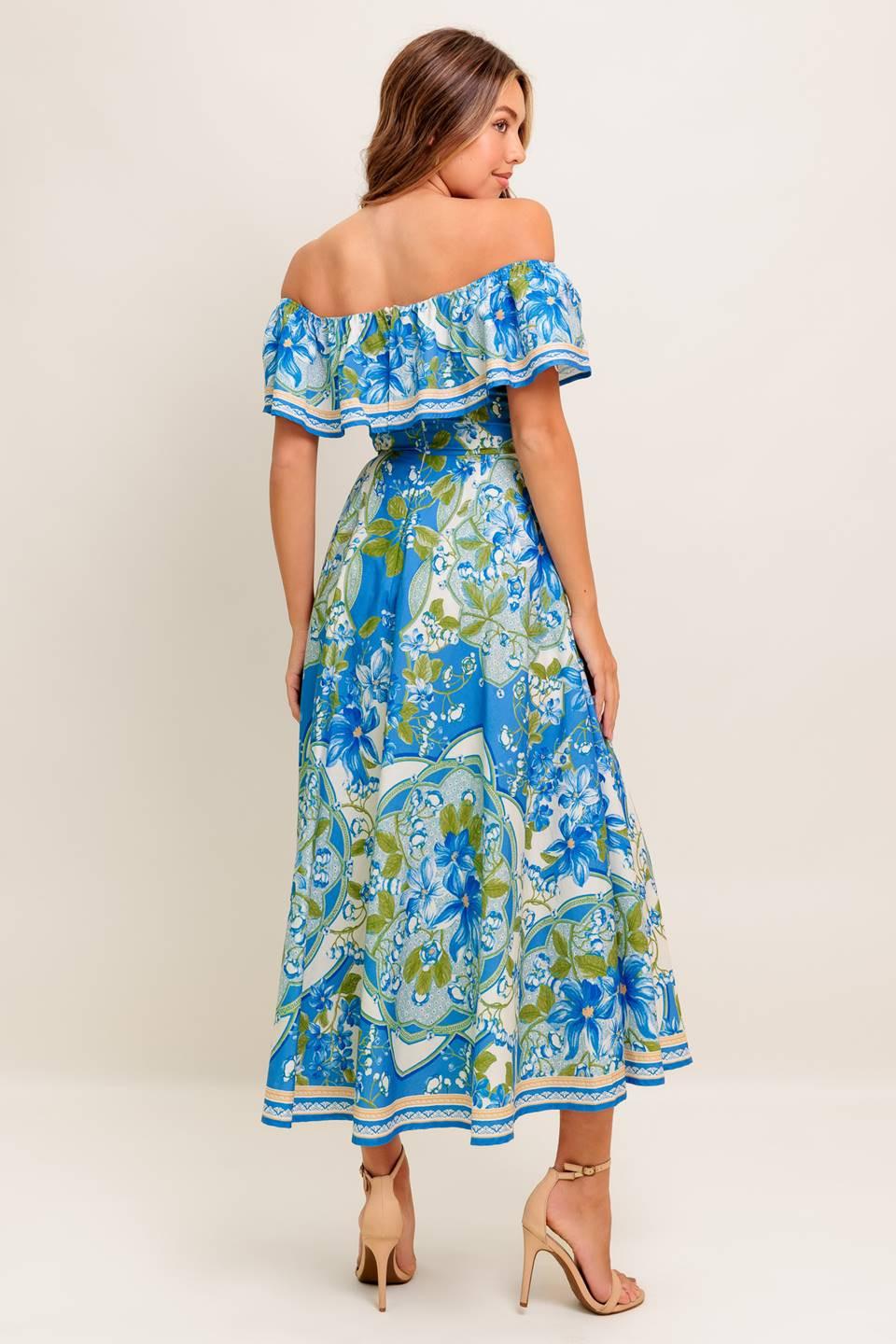 VESTIDO MIDI TEJIDO AZUL POLVO CON ESTAMPADO TROPICAL
