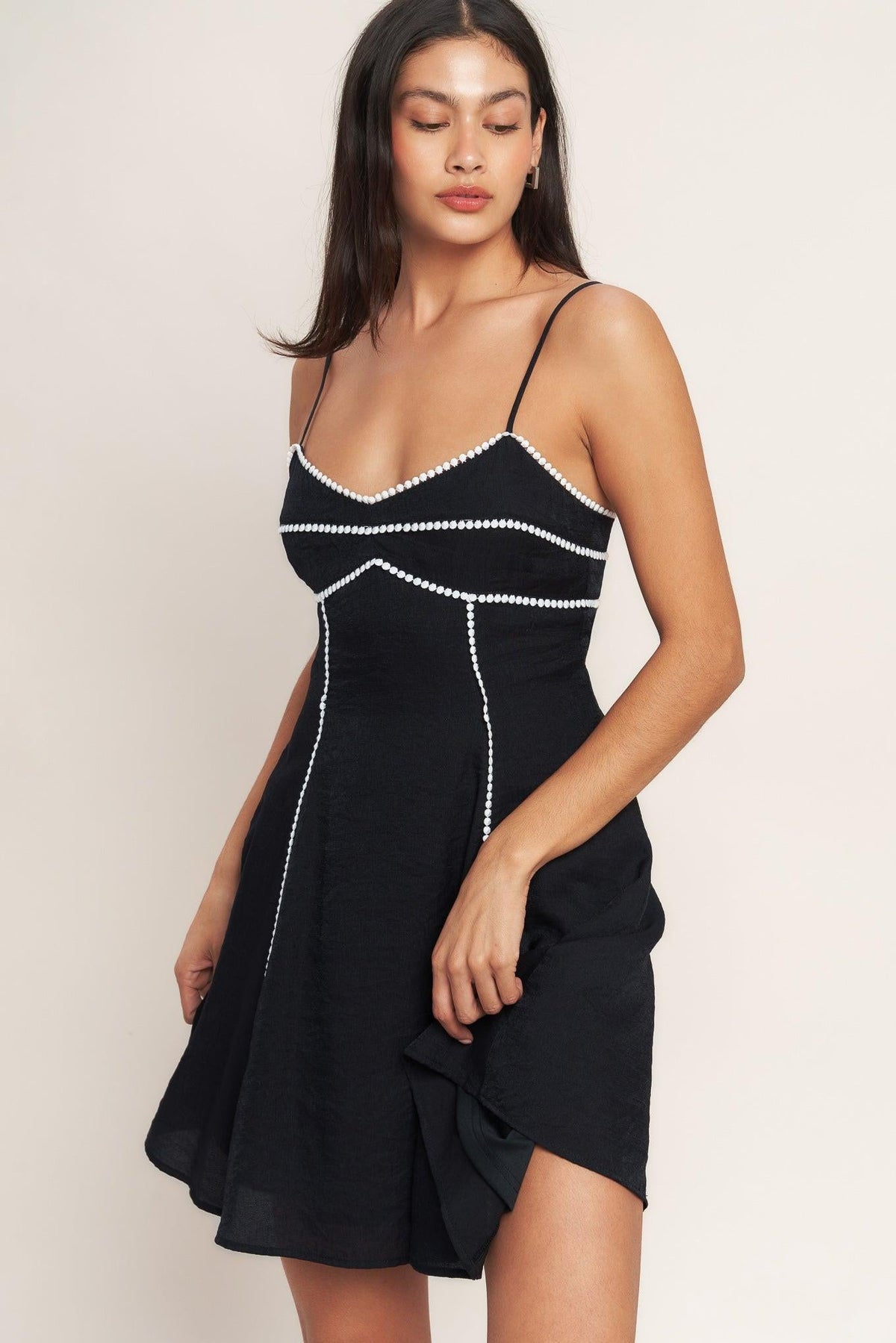 ALL EYES ON YOU WOVEN MINI DRESS