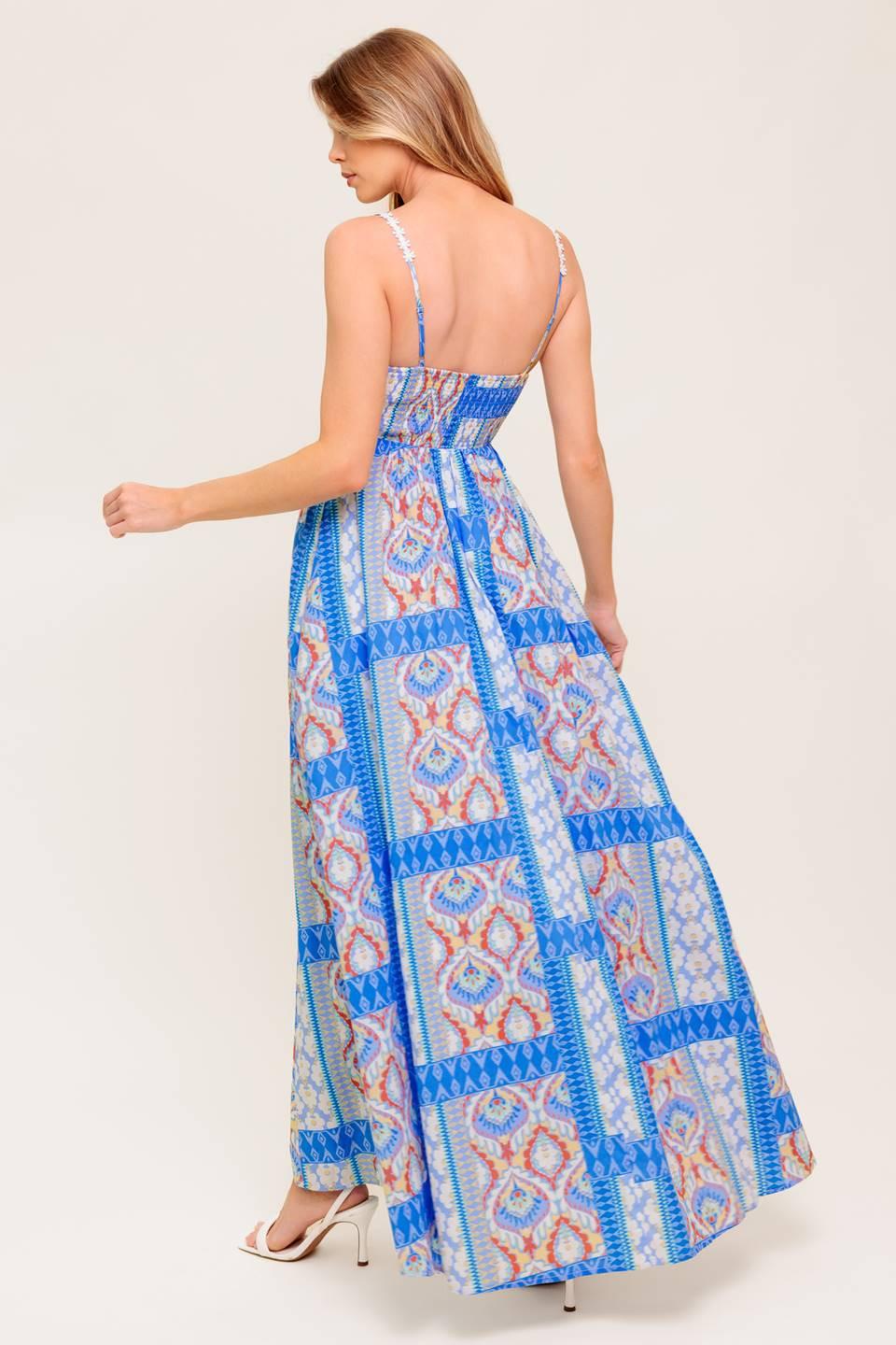 VESTIDO MAXI AZUL TEJIDO DE MAGIA DURADERA