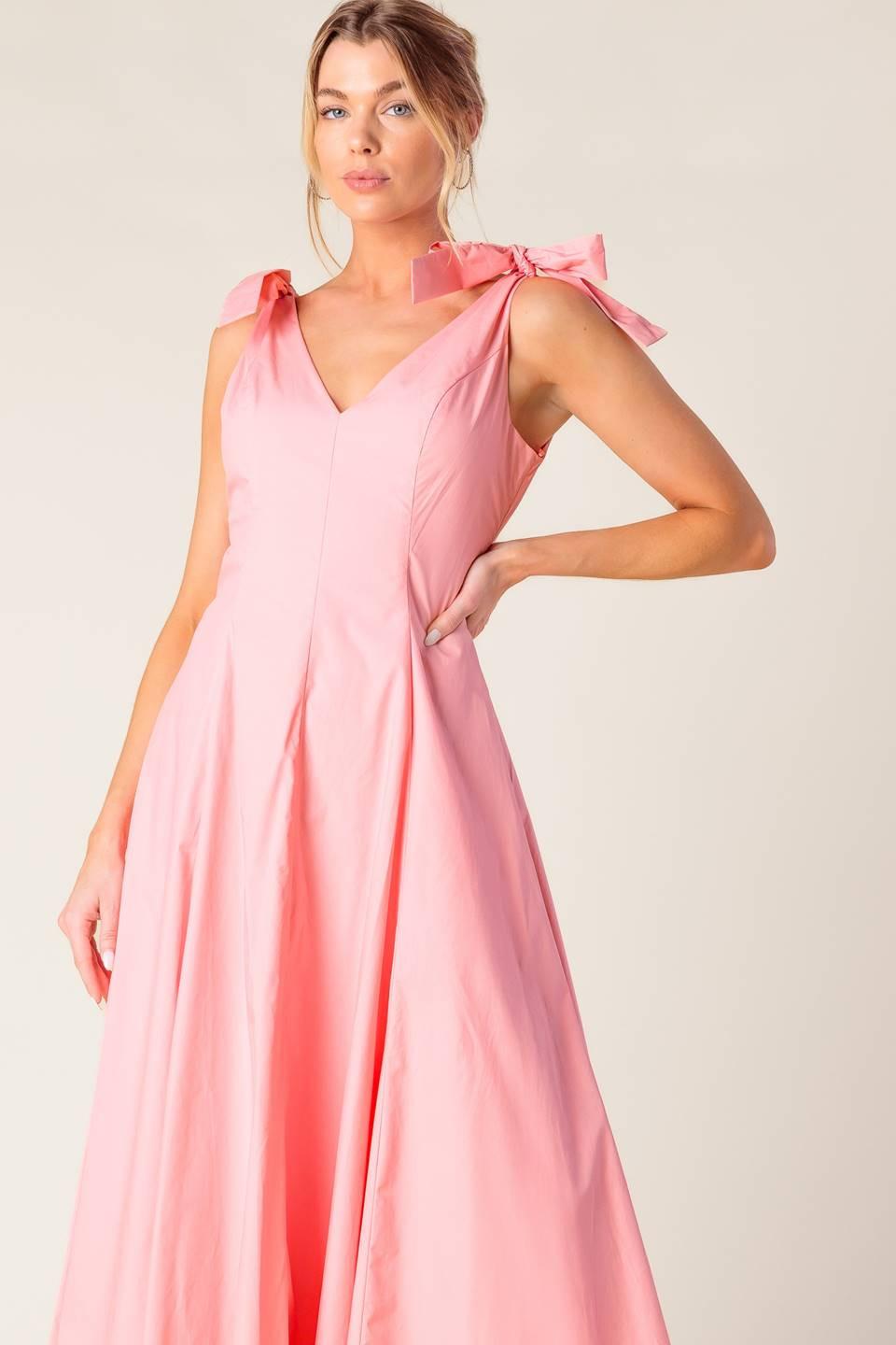 VESTIDO MIDI TEJIDO DE MELOCOTÓN EN EL CAMINO CORRECTO