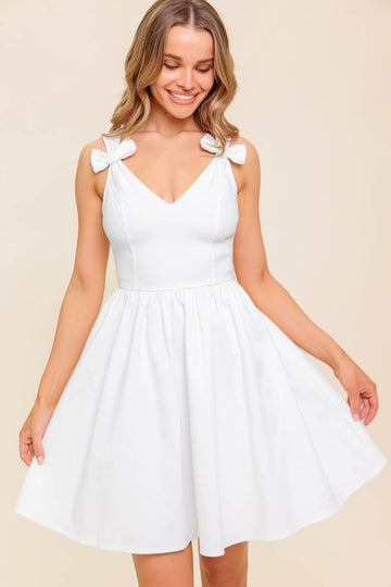 WHITE DENIM