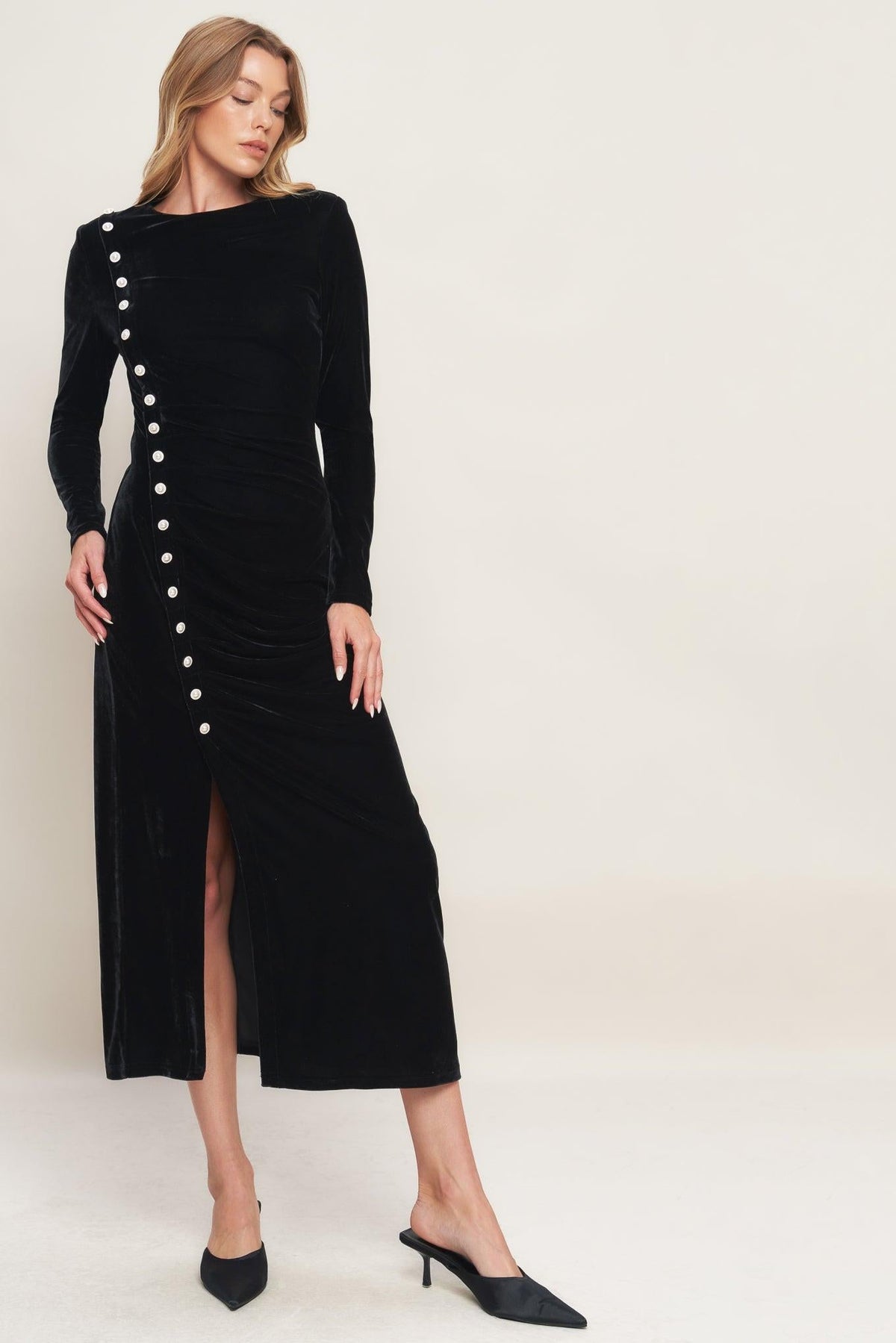 VESTIDO MIDI DE TERCIOPELO URBAN EMPRESS
