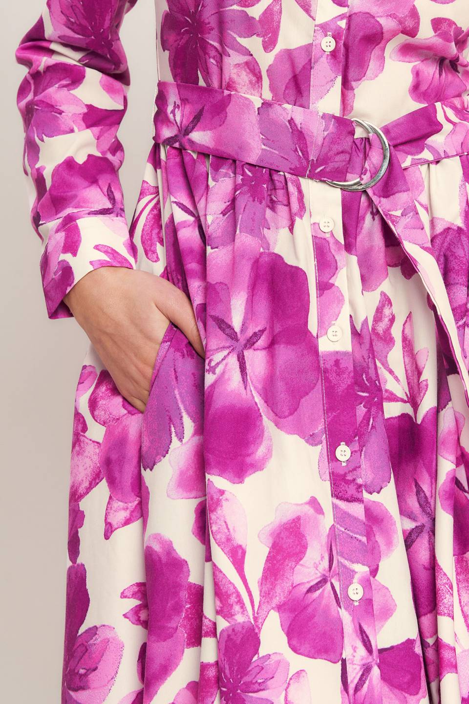 VESTIDO CAMISERO MIDI DE TEJIDO ESTRUCTURADO EVERGREEN CAMELLIA DREAM