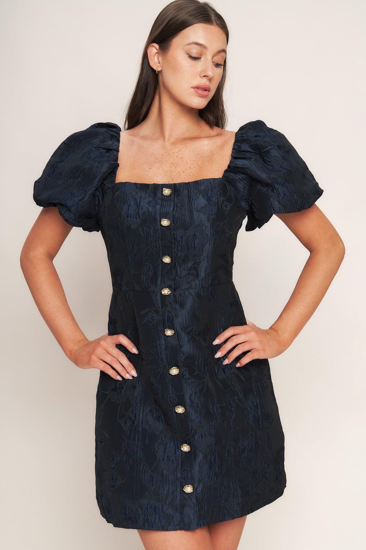 VESTIDO CORTO TEJIDO GOLDEN MOON