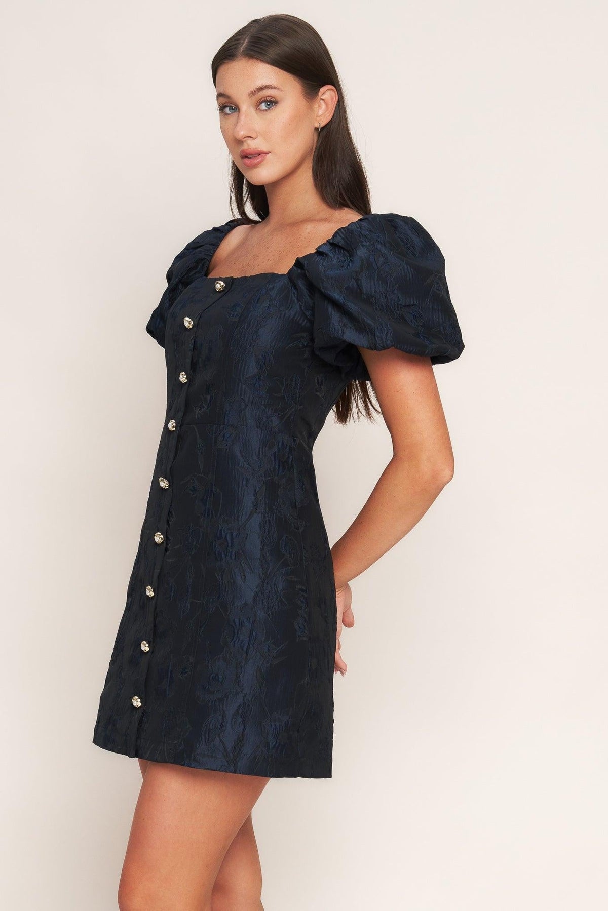 VESTIDO CORTO TEJIDO GOLDEN MOON