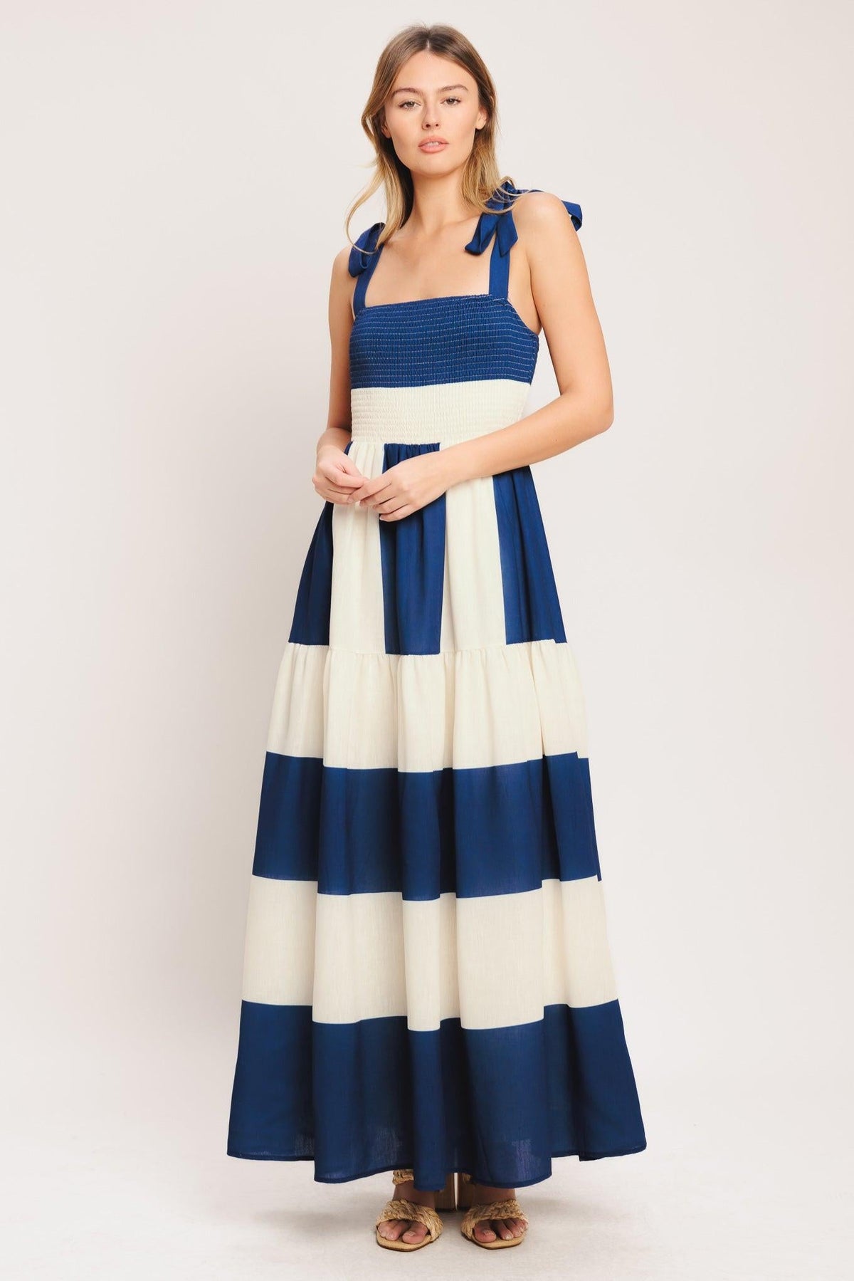 VESTIDO MAXI TEJIDO WEEKEND COAST