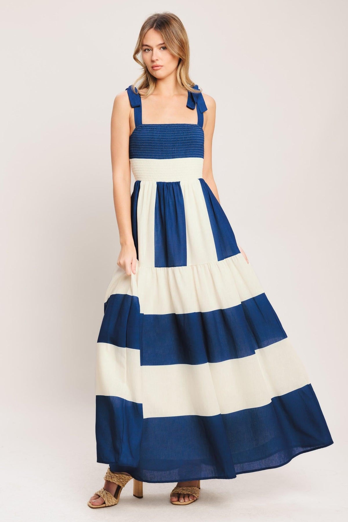 VESTIDO MAXI TEJIDO WEEKEND COAST