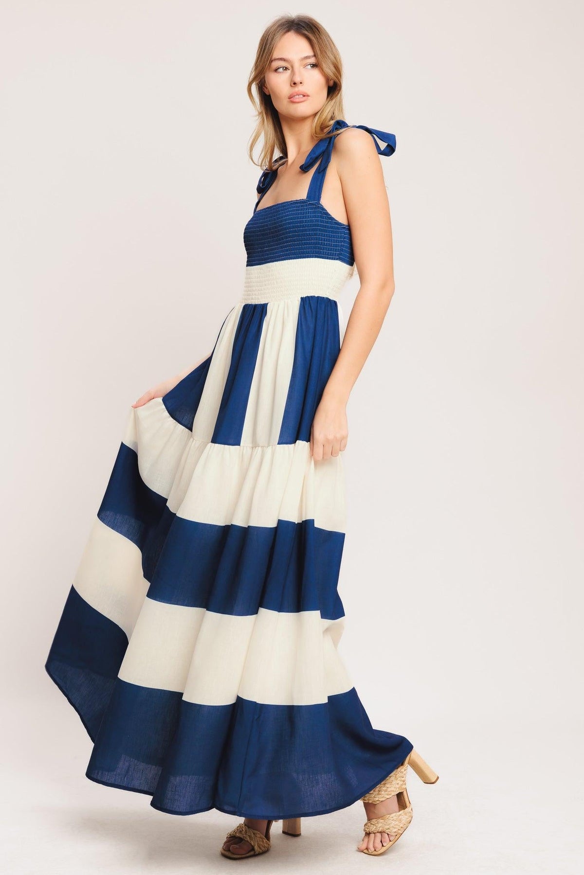 VESTIDO MAXI TEJIDO WEEKEND COAST