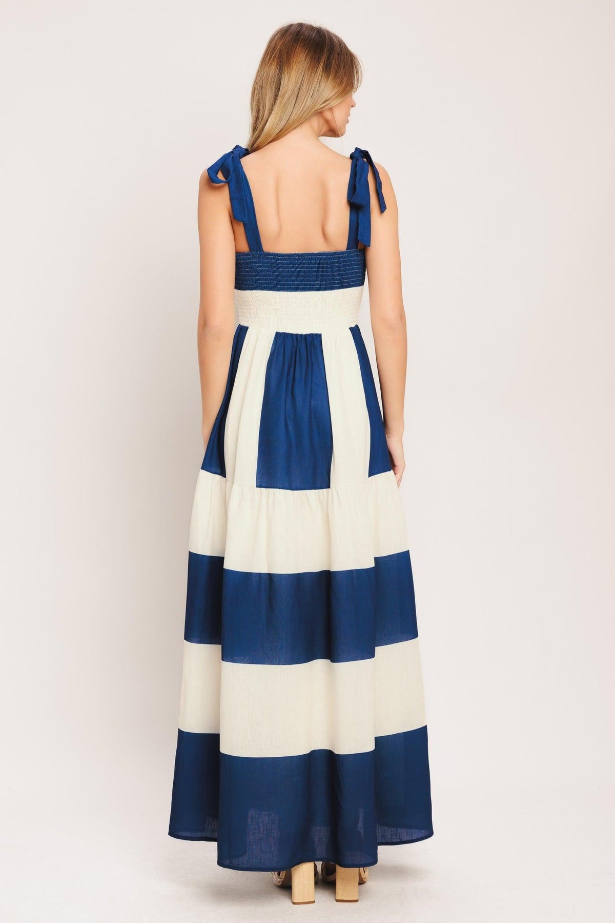 VESTIDO MAXI TEJIDO WEEKEND COAST