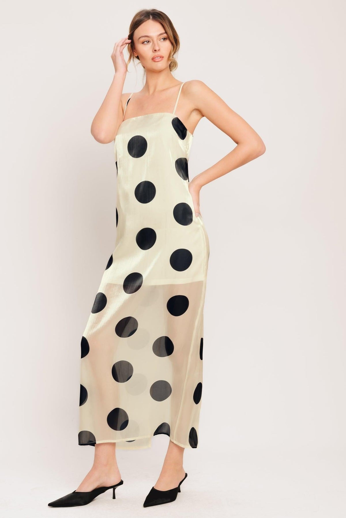 VESTIDO MIDI DE PUNTOS AVANT