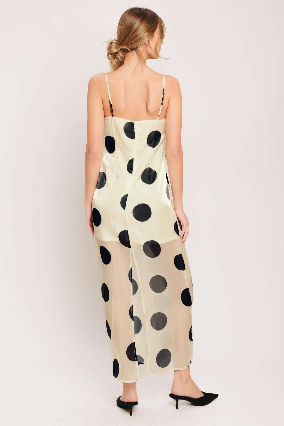 VESTIDO MIDI DE PUNTOS AVANT