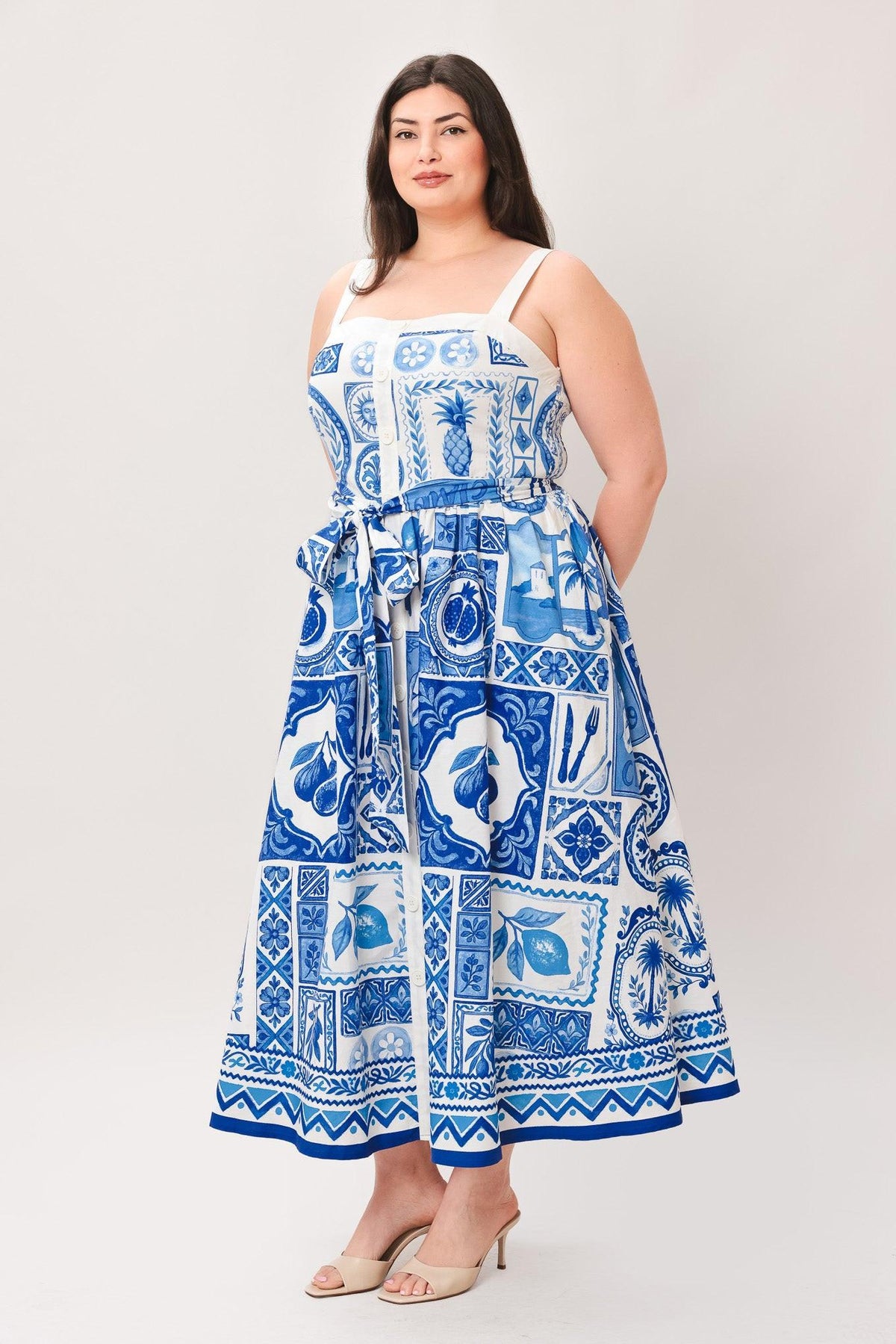 VESTIDO MIDI TEJIDO CON ENCANTO DE MAYÓLICA AZUL