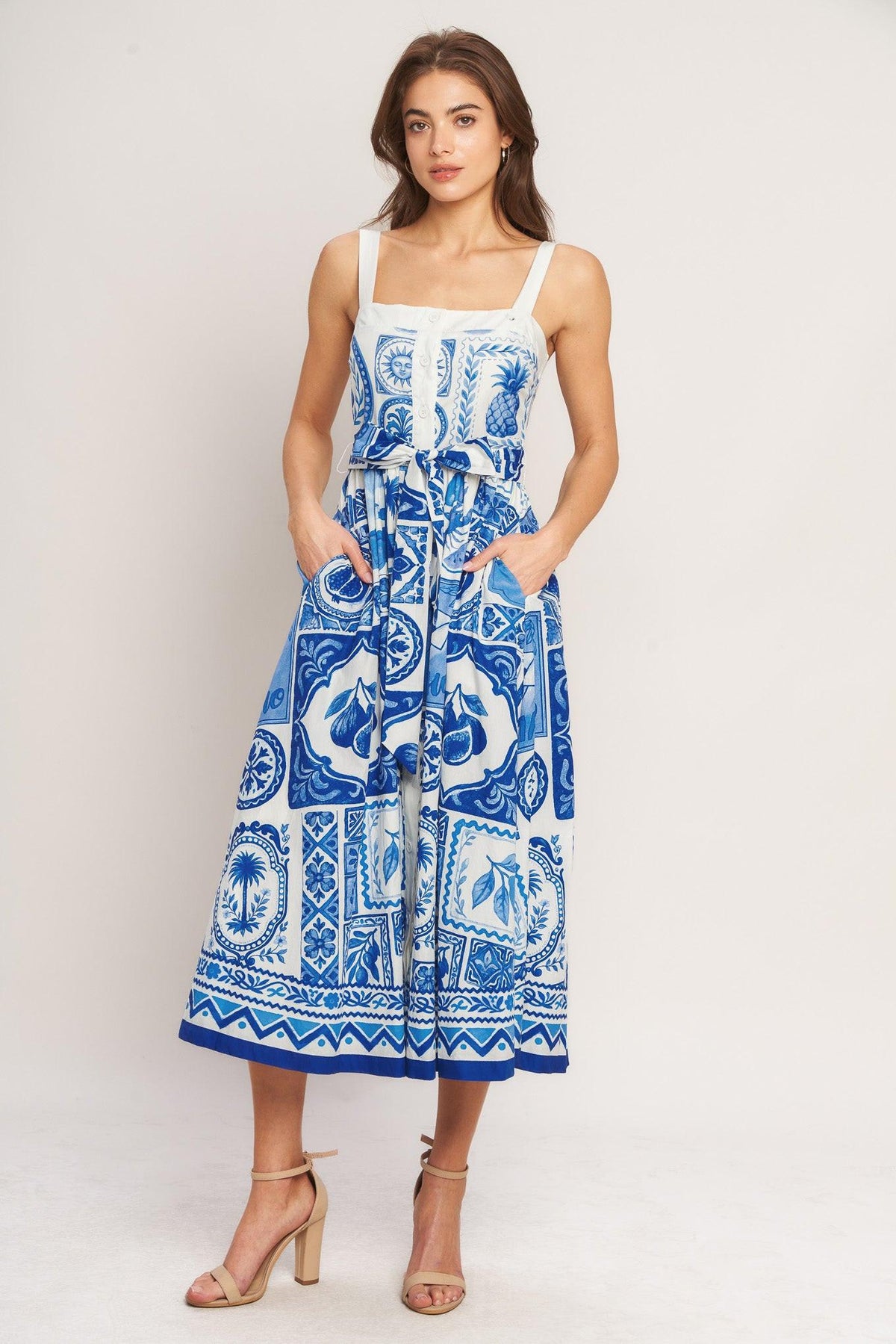 VESTIDO MIDI TEJIDO CON ENCANTO DE MAYÓLICA AZUL