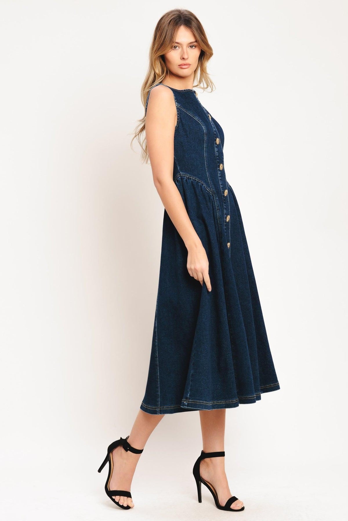 VESTIDO MIDI DE MEZCLILLA DE ESTILO SENCILLO
